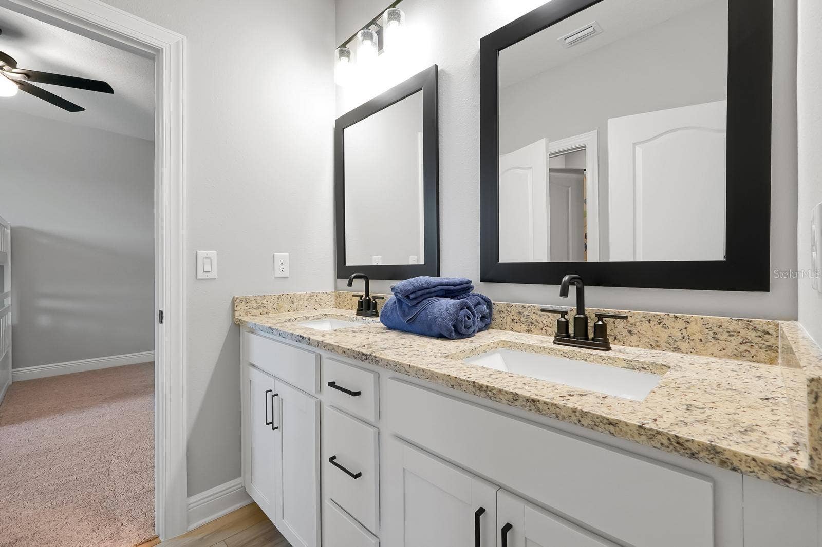 7692 SOMERSWORTH DRIVE, Kissimmee, FL 34747 7692 SOMERSWORTH DRIVE, Kissimmee, FL 34747