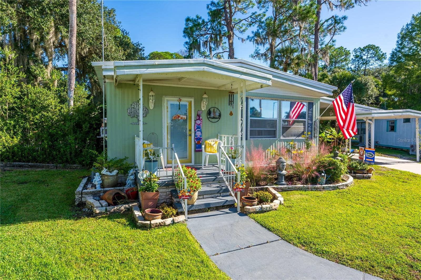 130 PINEY RIDGE, Eustis, FL 32726 Welcome to 130 B Piney Ridge