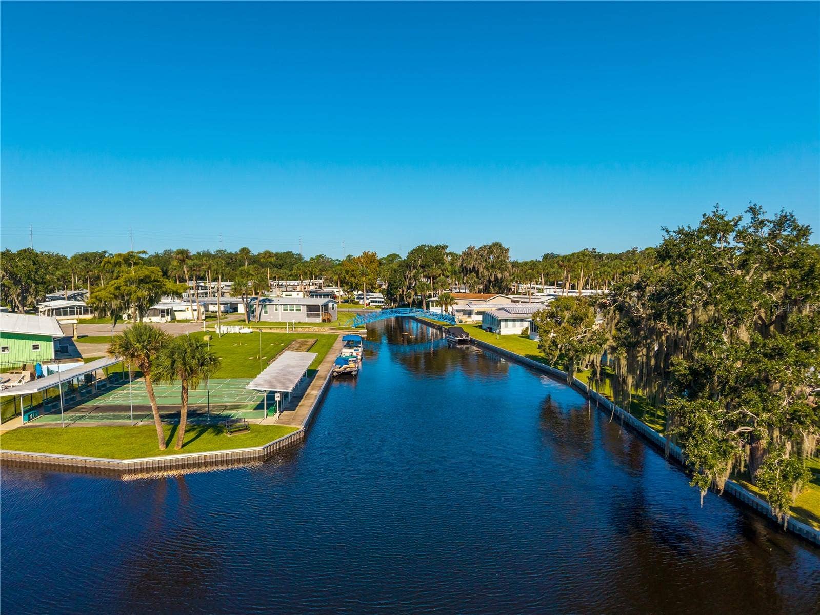 130 PINEY RIDGE, Eustis, FL 32726 Aerial View of Clubhouse Area with Canal Access
