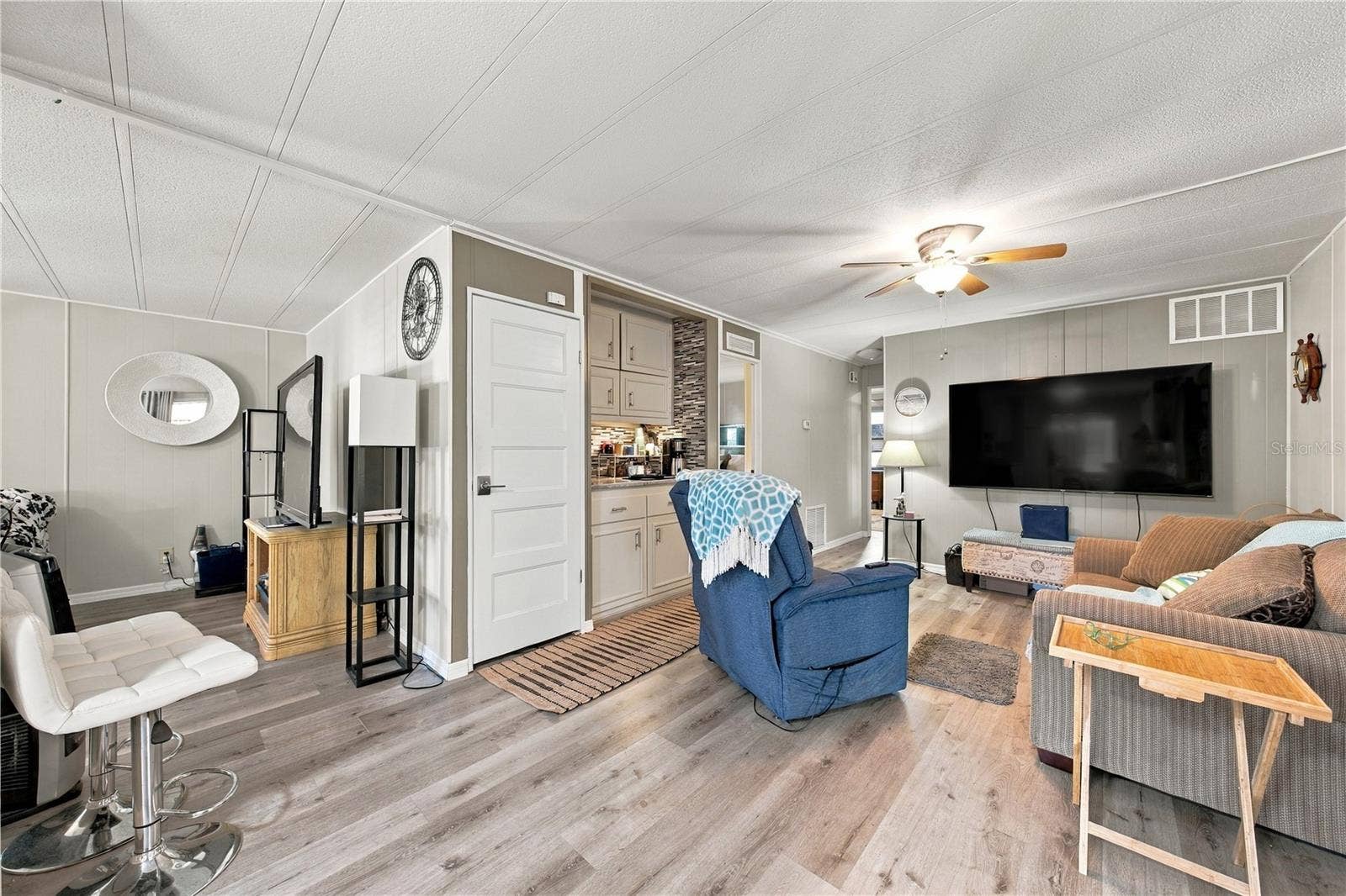 130 PINEY RIDGE, Eustis, FL 32726 Family Room
