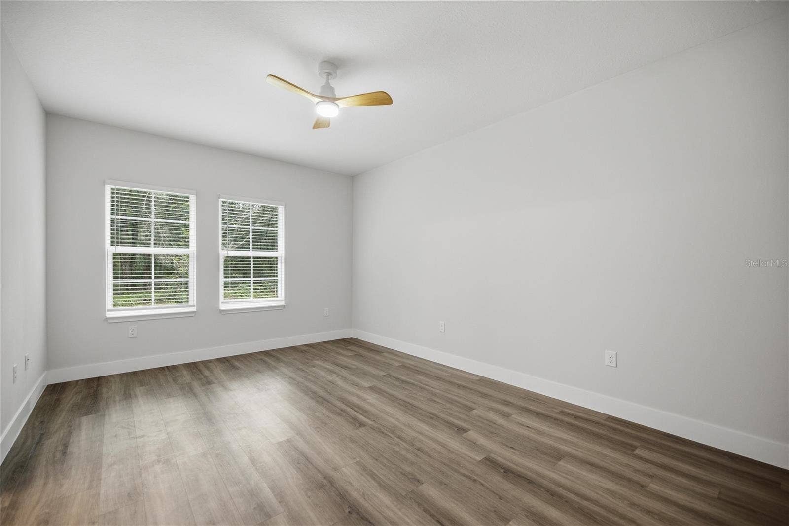 9266 N RHINE WAY, Citrus Springs, FL 34434