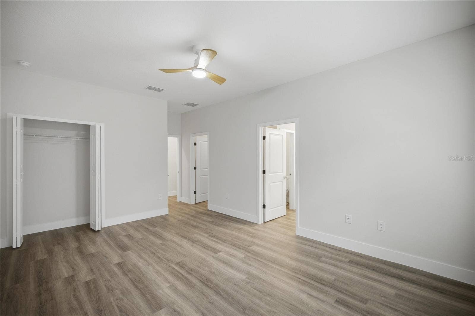 9266 N RHINE WAY, Citrus Springs, FL 34434
