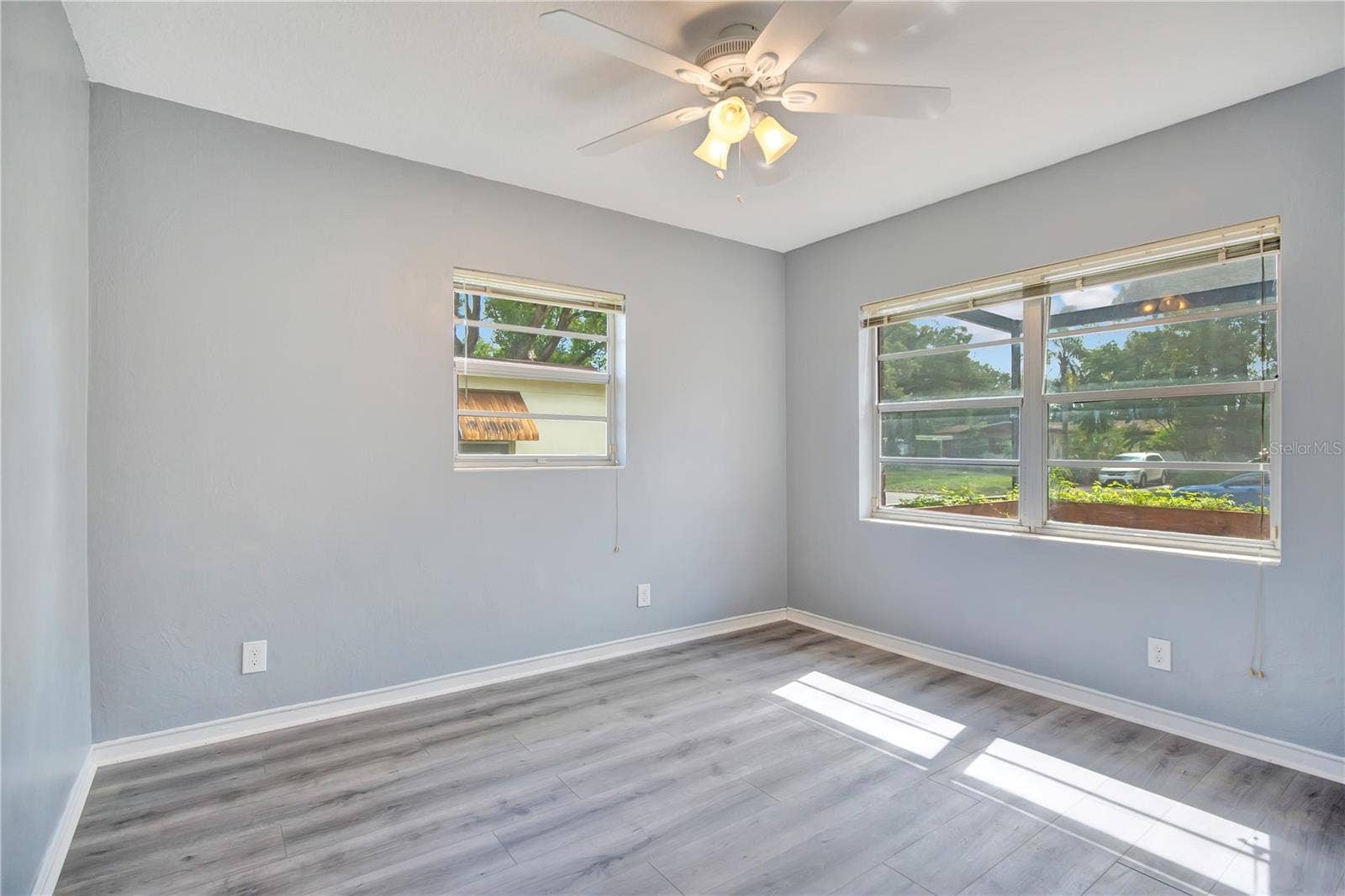 3301 COE AVENUE, Orlando, FL 32806 3301 COE AVENUE, Orlando, FL 32806