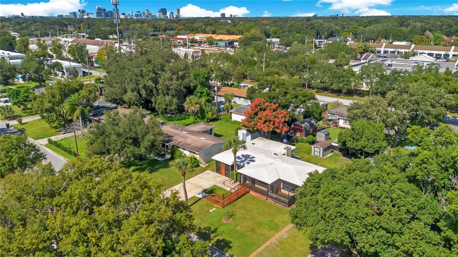 3301 COE AVENUE, Orlando, FL 32806 3301 COE AVENUE, Orlando, FL 32806