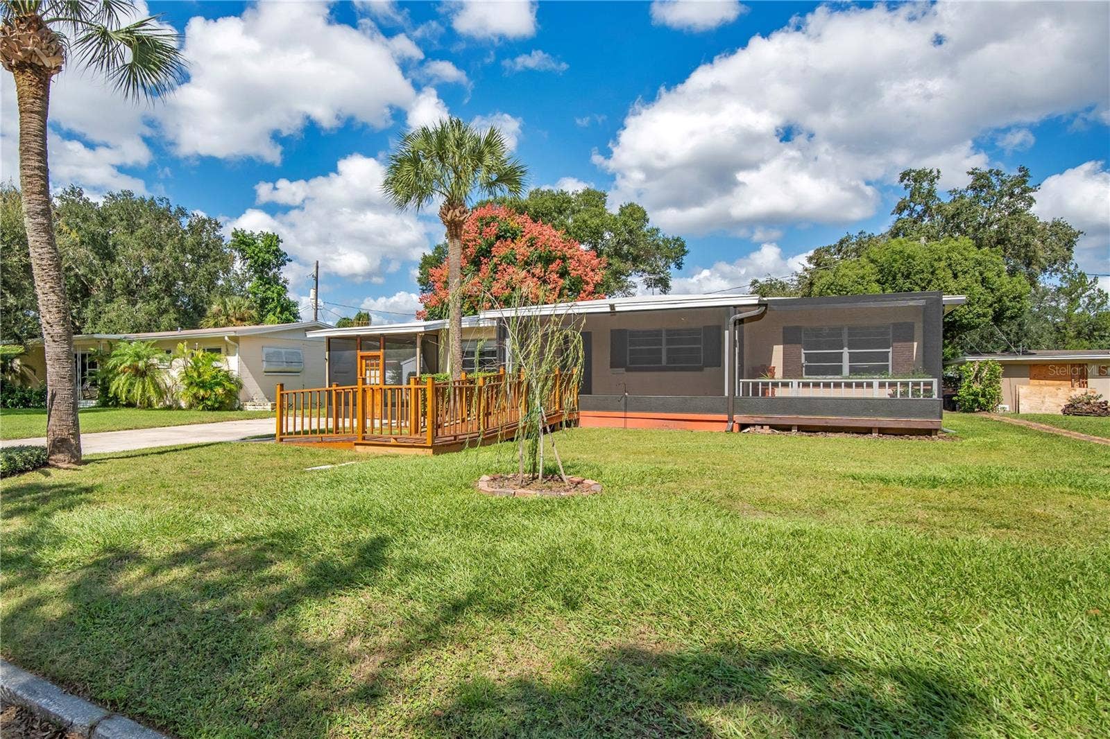 3301 COE AVENUE, Orlando, FL 32806 3301 COE AVENUE, Orlando, FL 32806