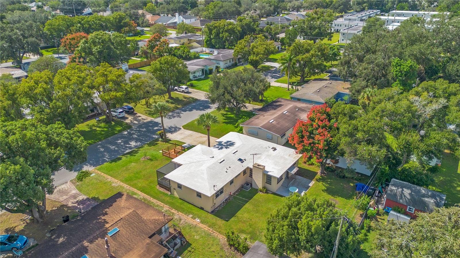 3301 COE AVENUE, Orlando, FL 32806 3301 COE AVENUE, Orlando, FL 32806