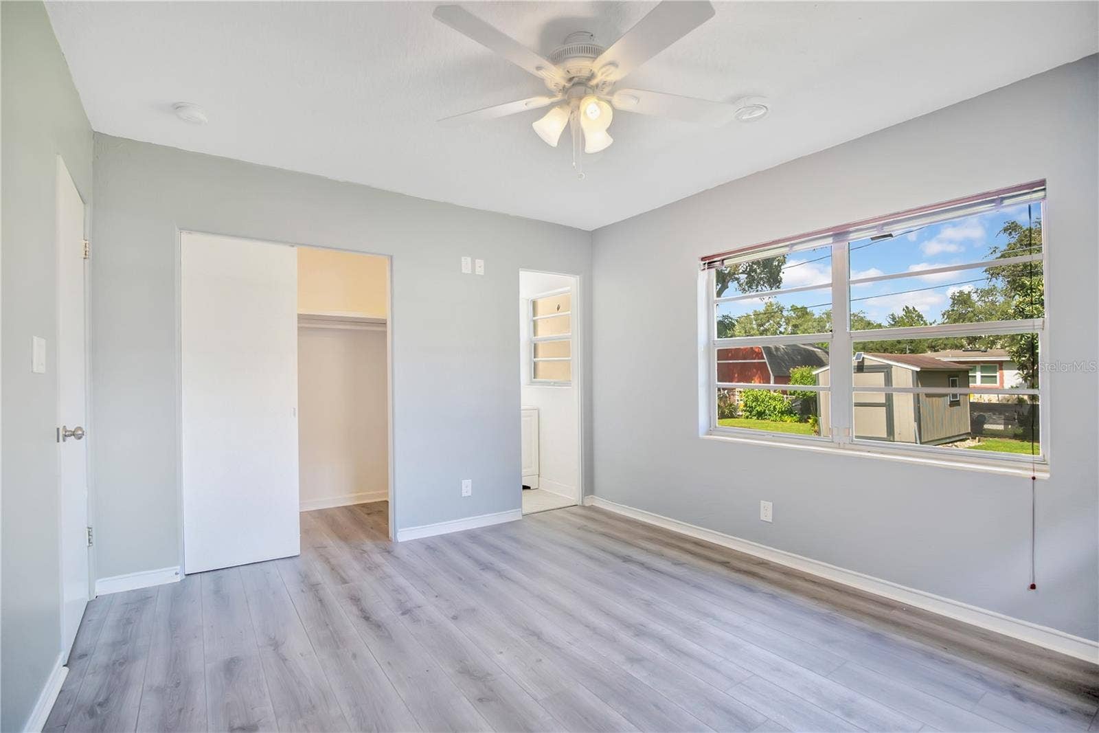 3301 COE AVENUE, Orlando, FL 32806 3301 COE AVENUE, Orlando, FL 32806