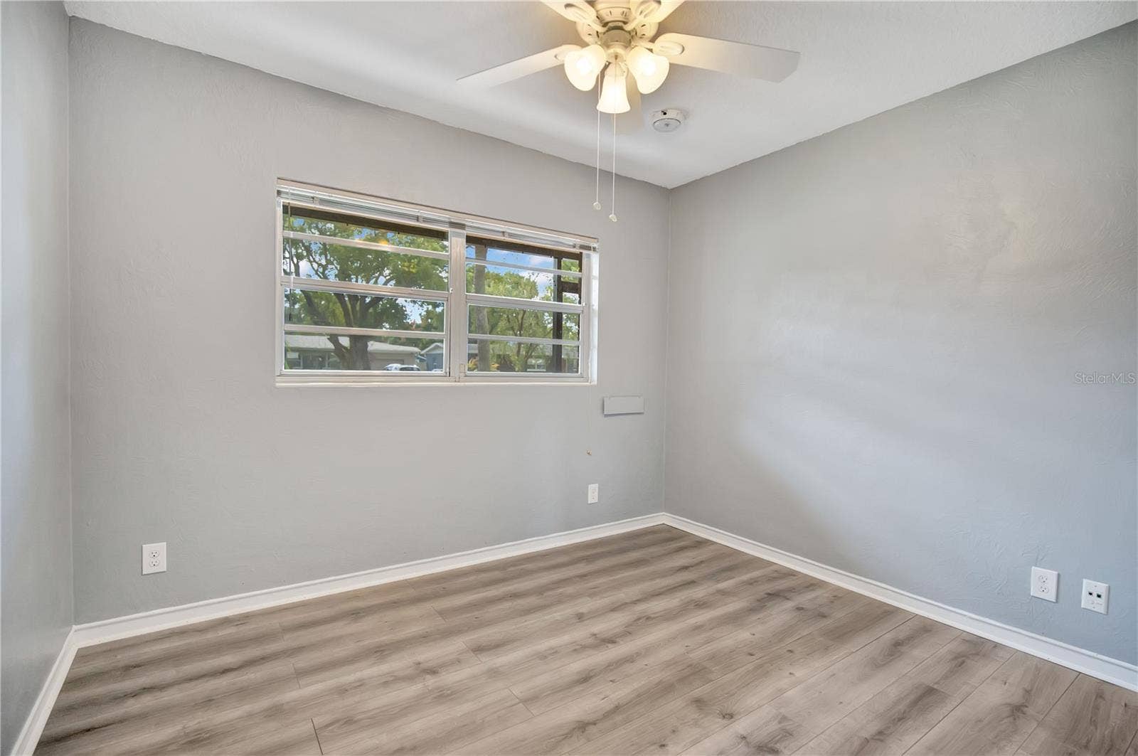 3301 COE AVENUE, Orlando, FL 32806 3301 COE AVENUE, Orlando, FL 32806