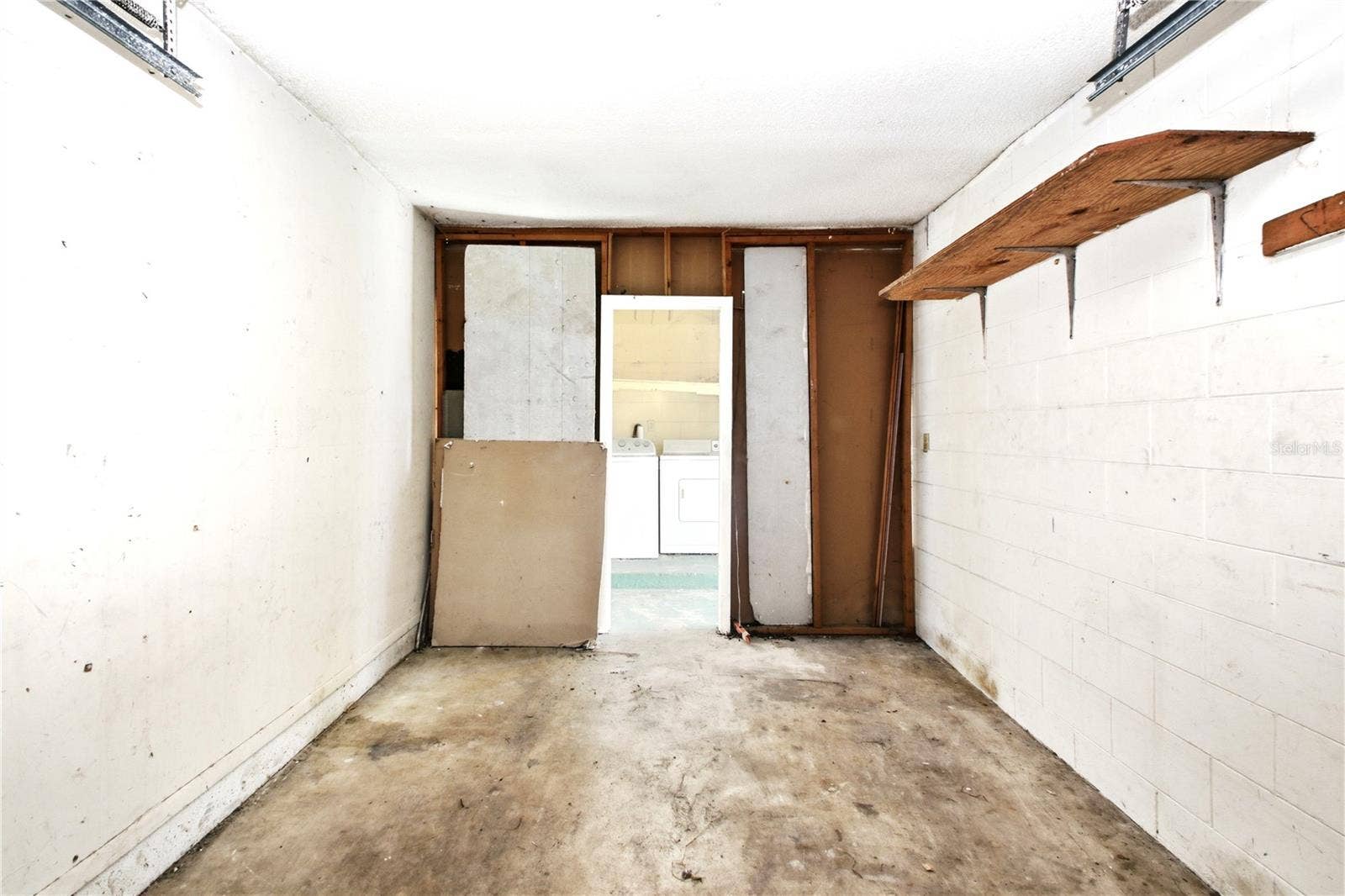 4727 OKEEFE COURT, Orlando, FL 32808 4727 OKEEFE COURT, Orlando, FL 32808