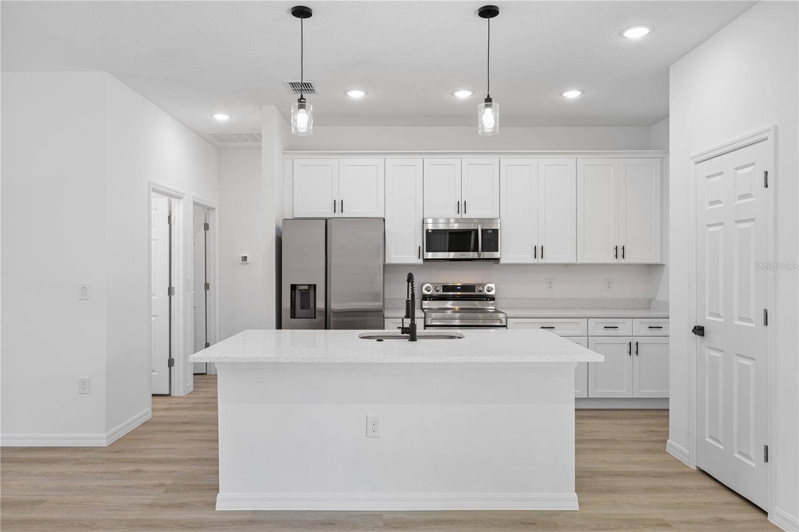 7285 N IRELAND DRIVE, Citrus Springs, FL 34434 7285 N IRELAND DRIVE, Citrus Springs, FL 34434