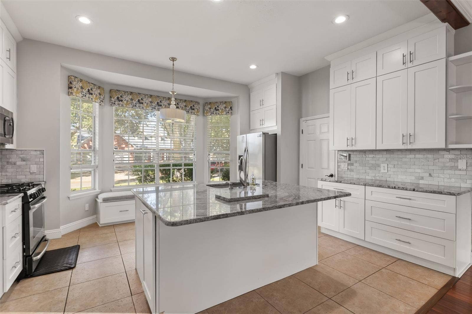4254 CONWAY PLACE CIRCLE, Orlando, FL 32812 4254 CONWAY PLACE CIRCLE, Orlando, FL 32812