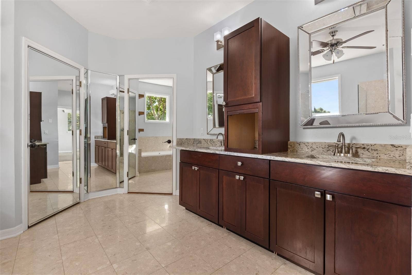 4254 CONWAY PLACE CIRCLE, Orlando, FL 32812 4254 CONWAY PLACE CIRCLE, Orlando, FL 32812
