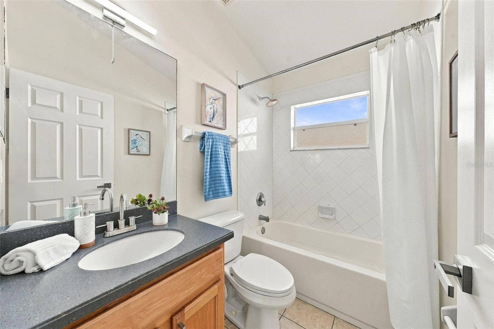 1822 MIRA LAGO CIRCLE, Ruskin, FL 33570 1822 MIRA LAGO CIRCLE, Ruskin, FL 33570