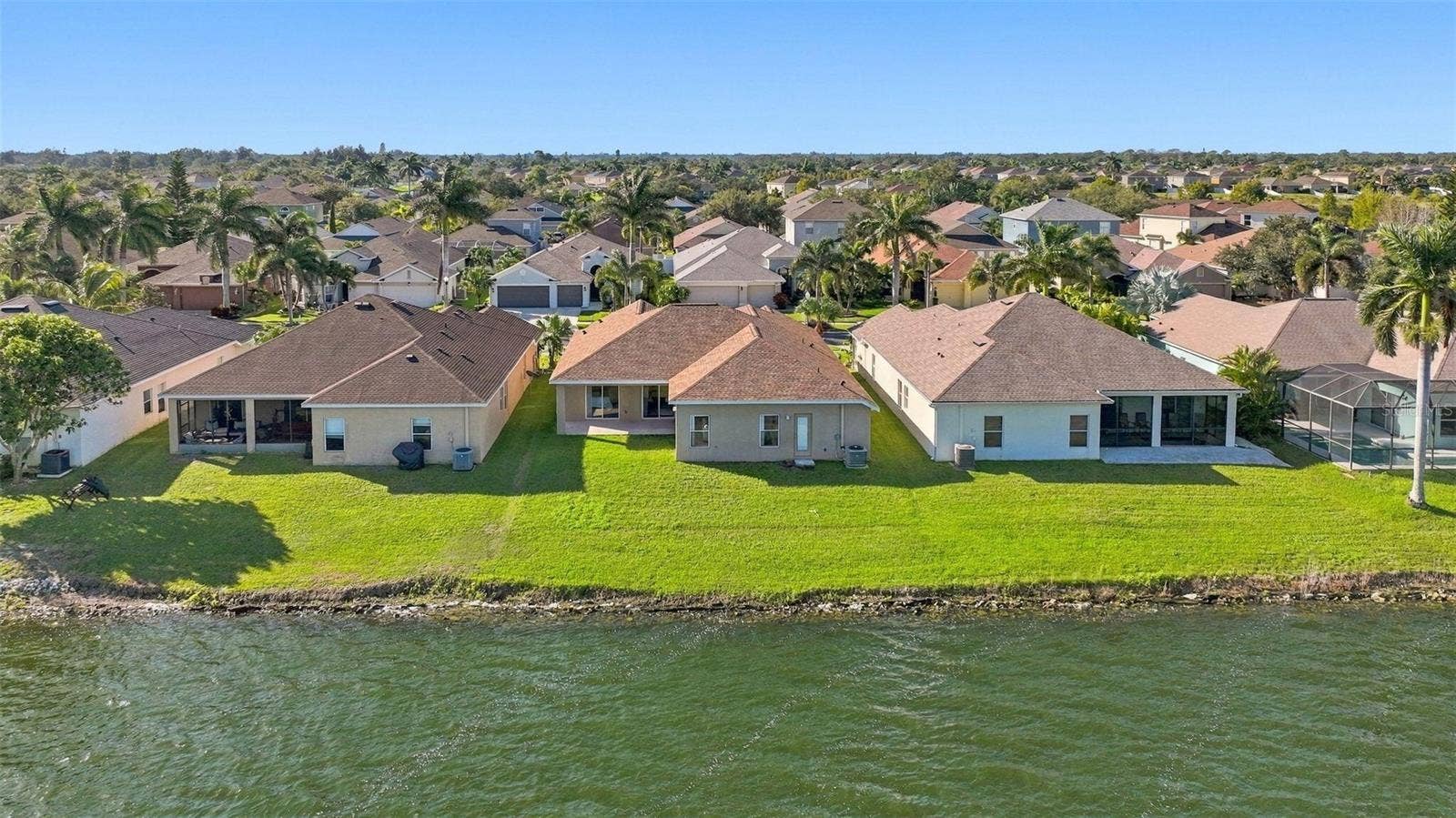 1822 MIRA LAGO CIRCLE, Ruskin, FL 33570 1822 MIRA LAGO CIRCLE, Ruskin, FL 33570