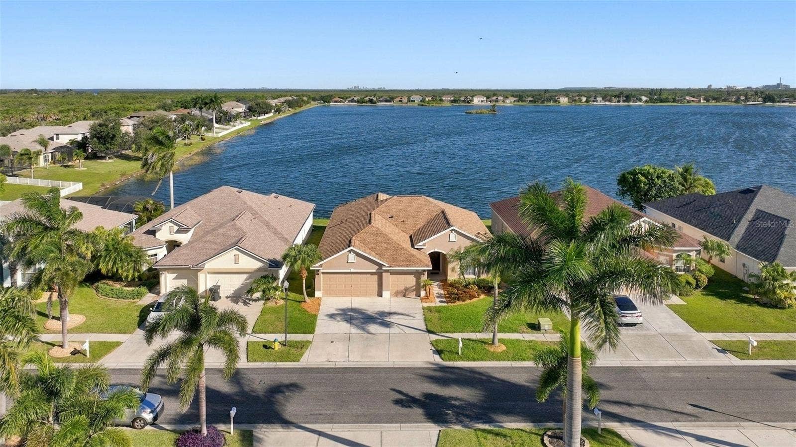 1822 MIRA LAGO CIRCLE, Ruskin, FL 33570 1822 MIRA LAGO CIRCLE, Ruskin, FL 33570