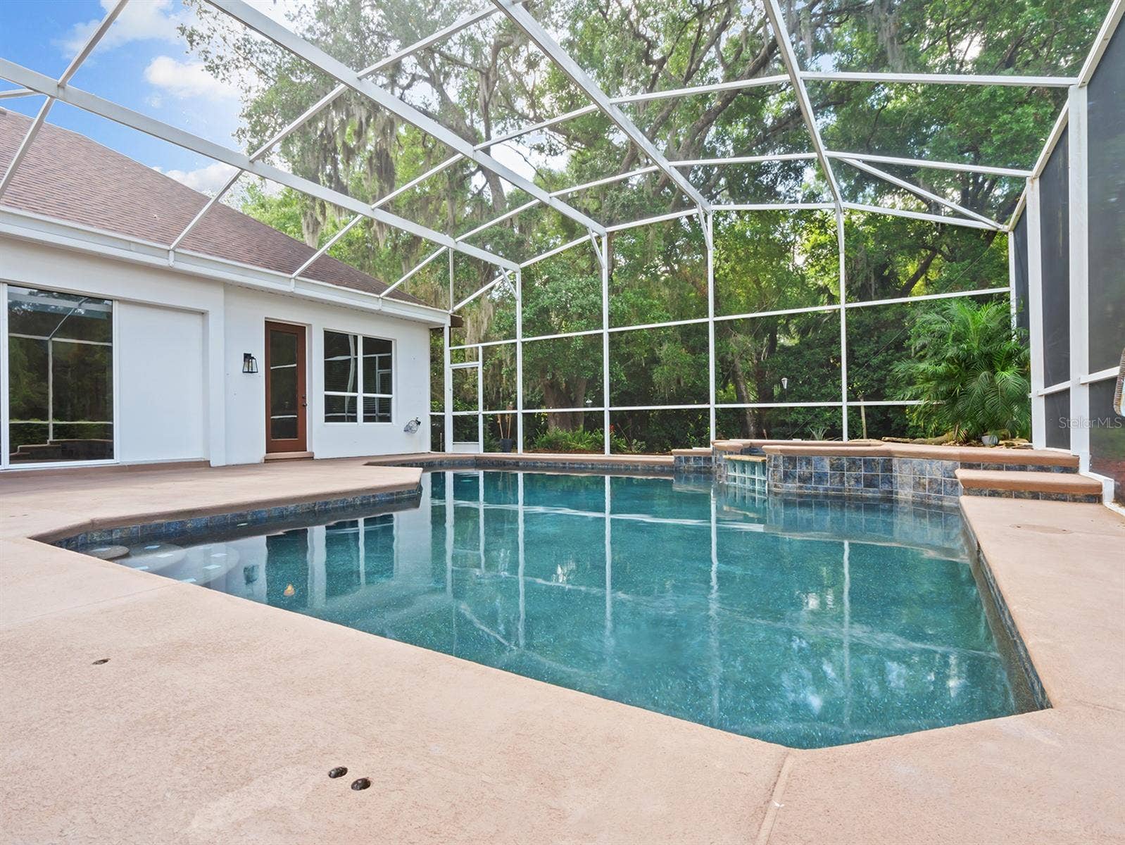 8359 GREY BARK COURT, Sanford, FL 32771 Screened in Pool