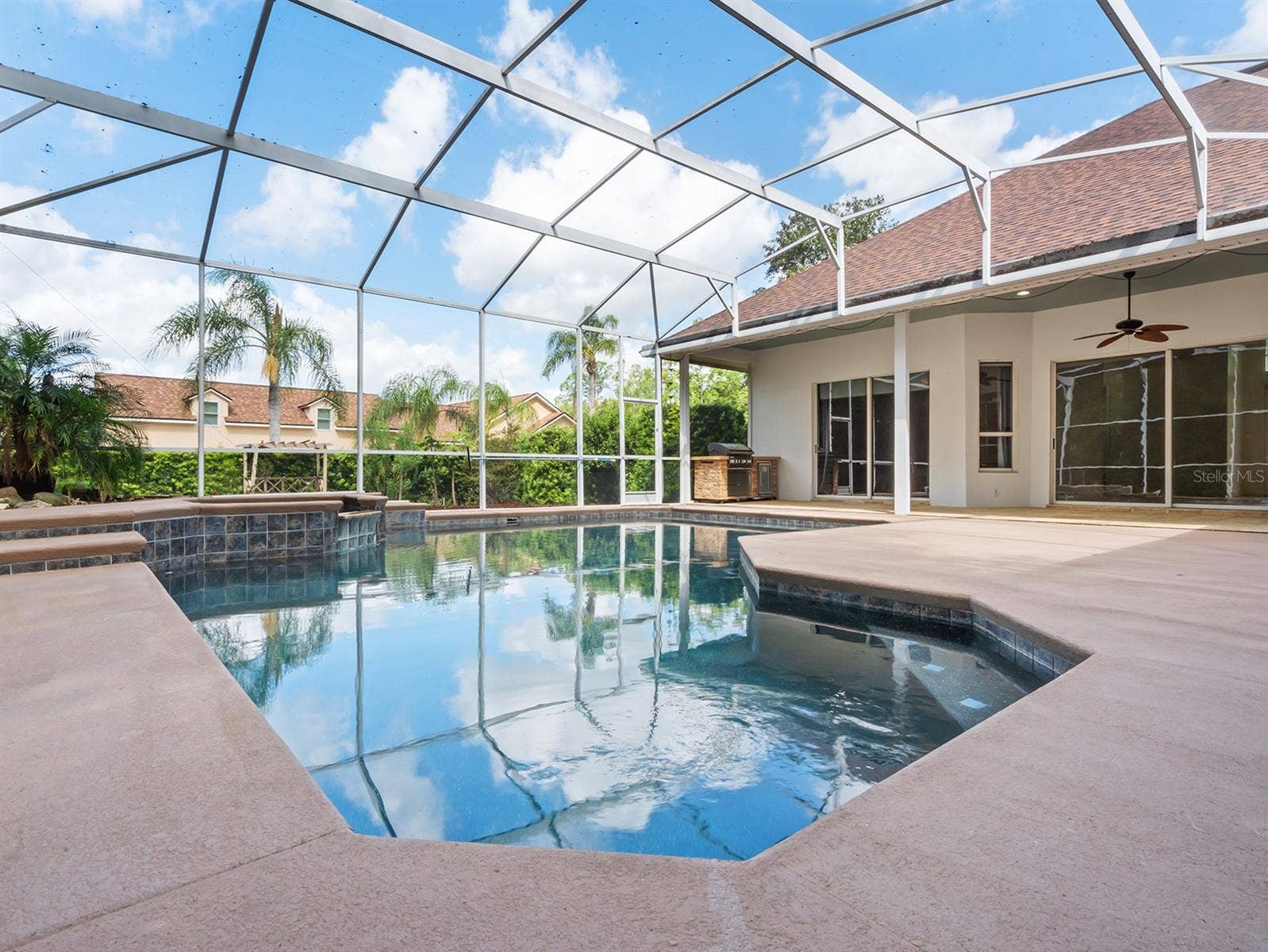 8359 GREY BARK COURT, Sanford, FL 32771 8359 GREY BARK COURT, Sanford, FL 32771