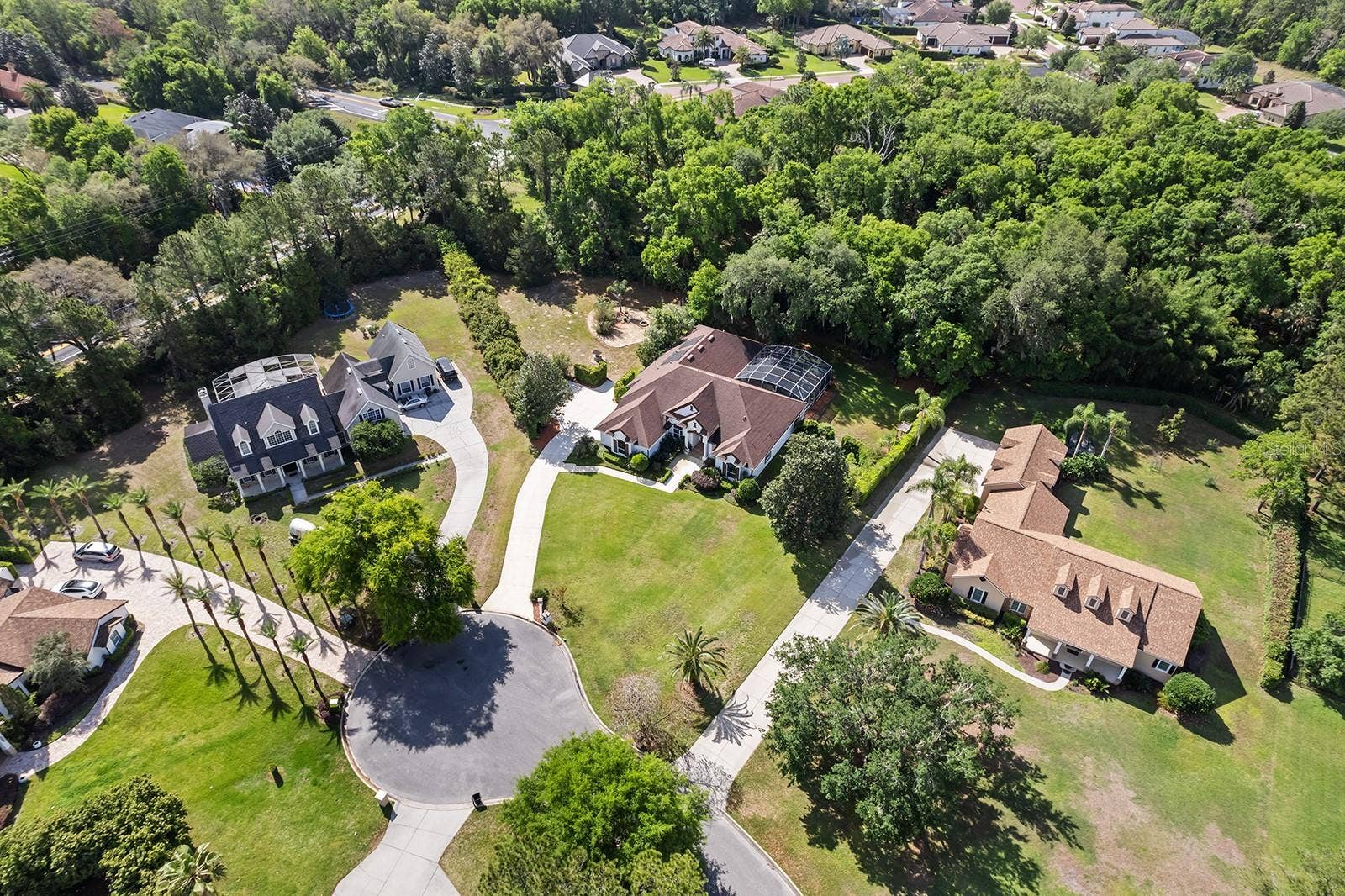 8359 GREY BARK COURT, Sanford, FL 32771 8359 GREY BARK COURT, Sanford, FL 32771