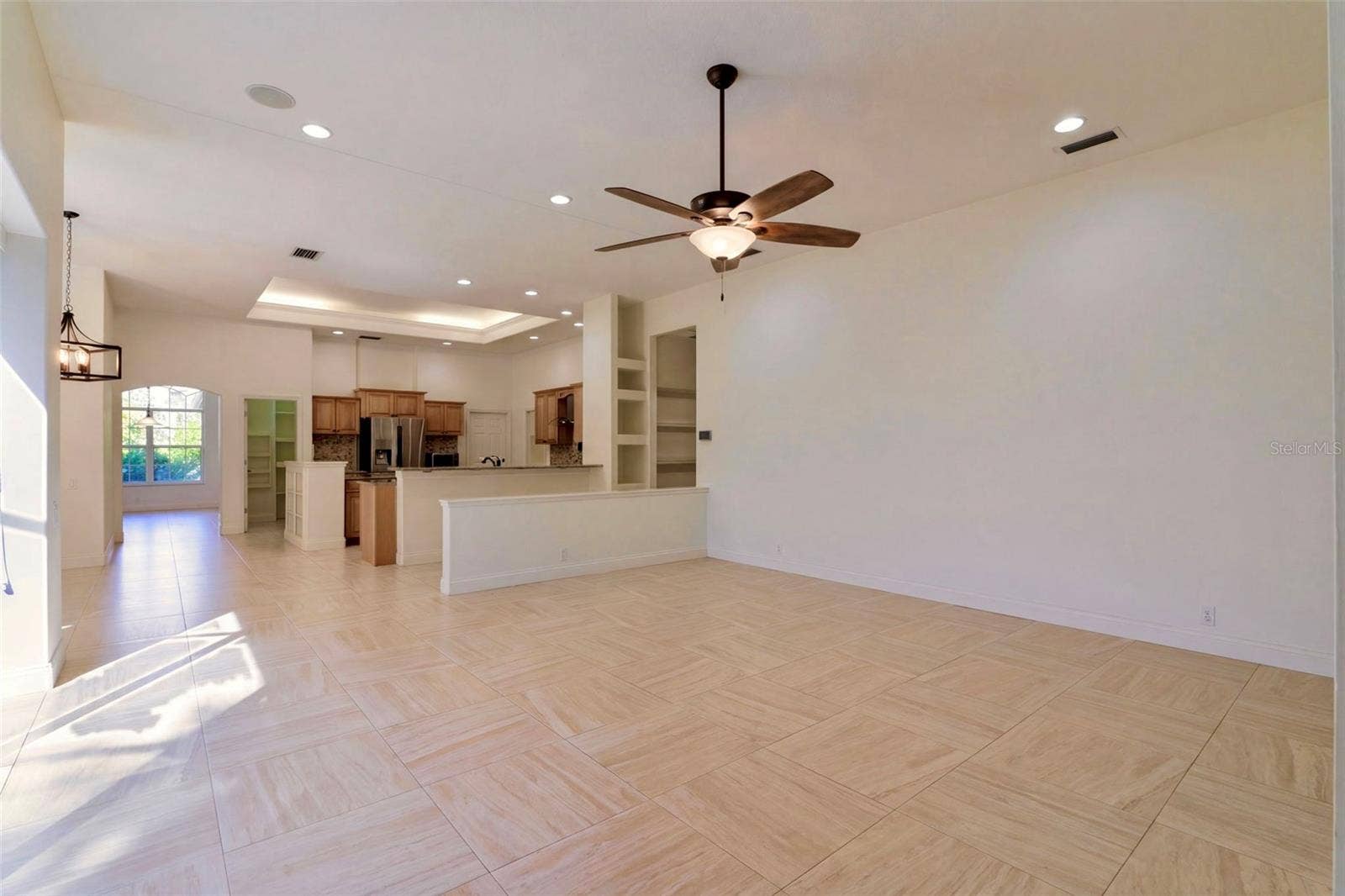 8359 GREY BARK COURT, Sanford, FL 32771 8359 GREY BARK COURT, Sanford, FL 32771
