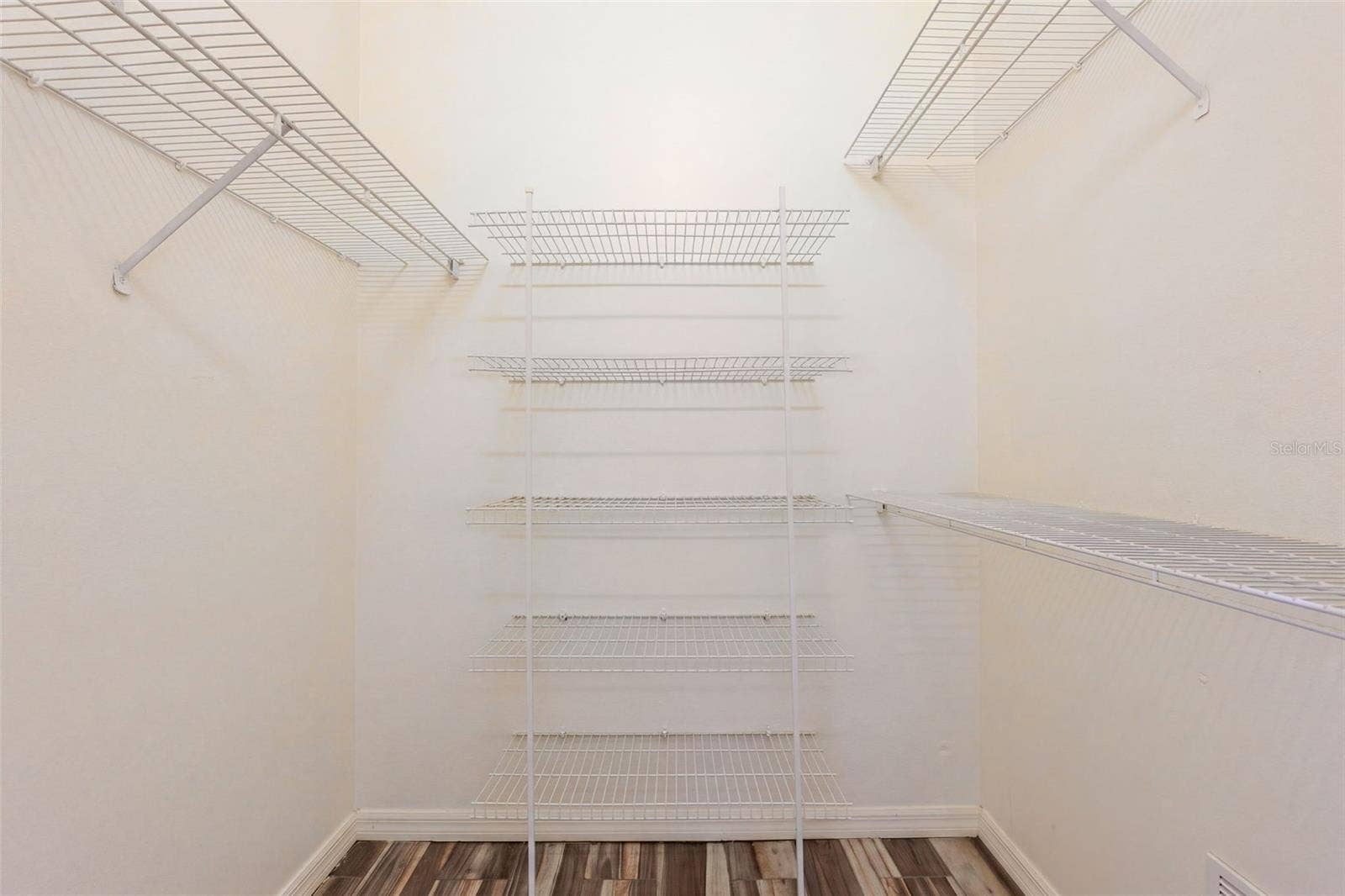 8359 GREY BARK COURT, Sanford, FL 32771 Master Closet 2