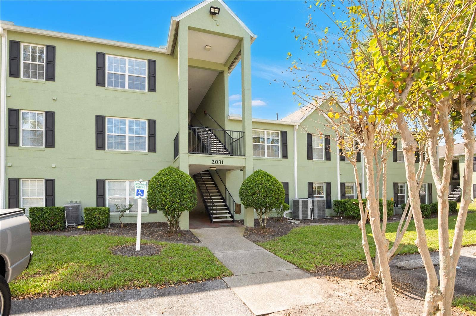 2031 DIXIE BELLE DRIVE, #2031M, Orlando, FL 32812