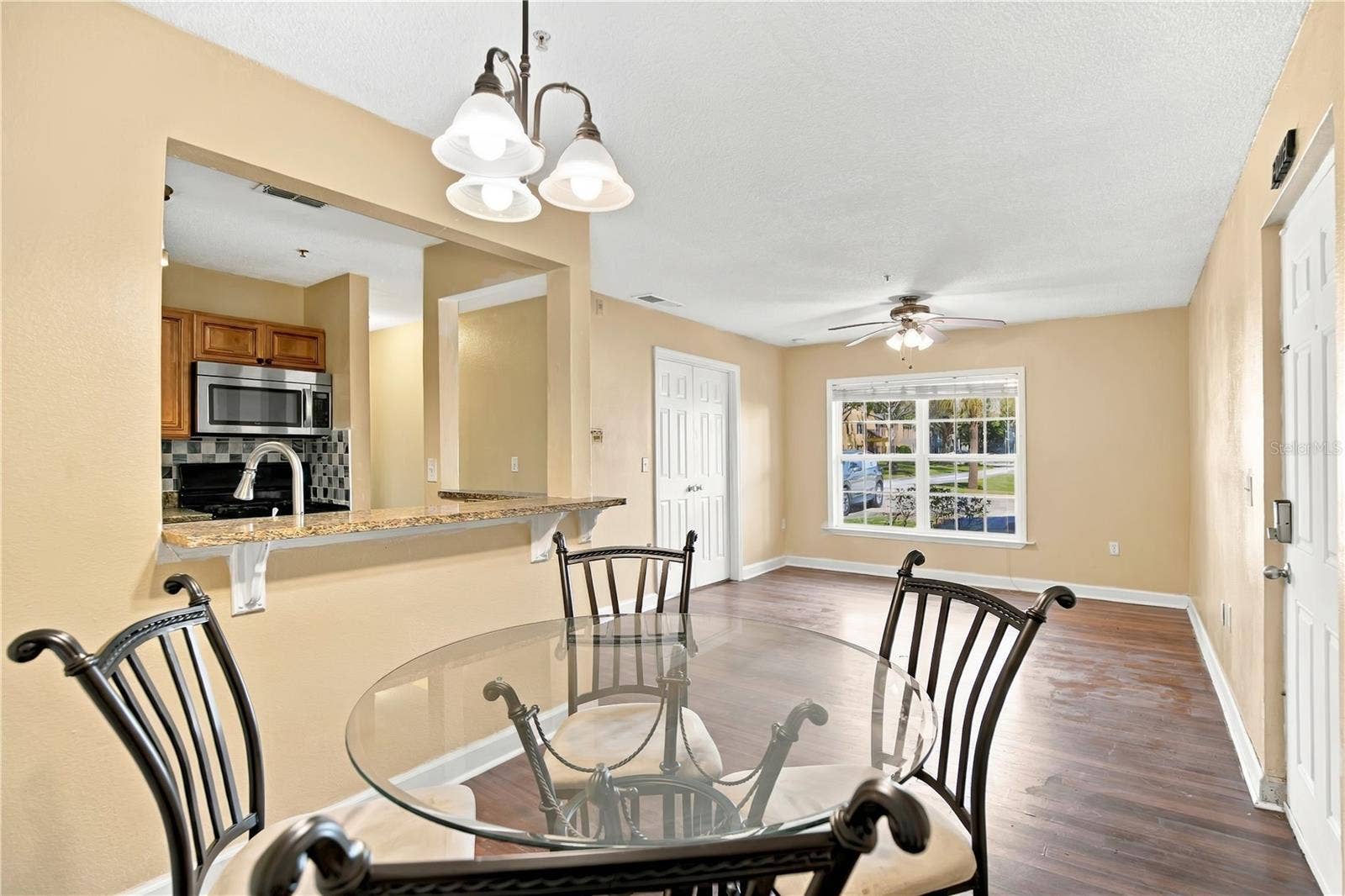 2031 DIXIE BELLE DRIVE, #2031M, Orlando, FL 32812