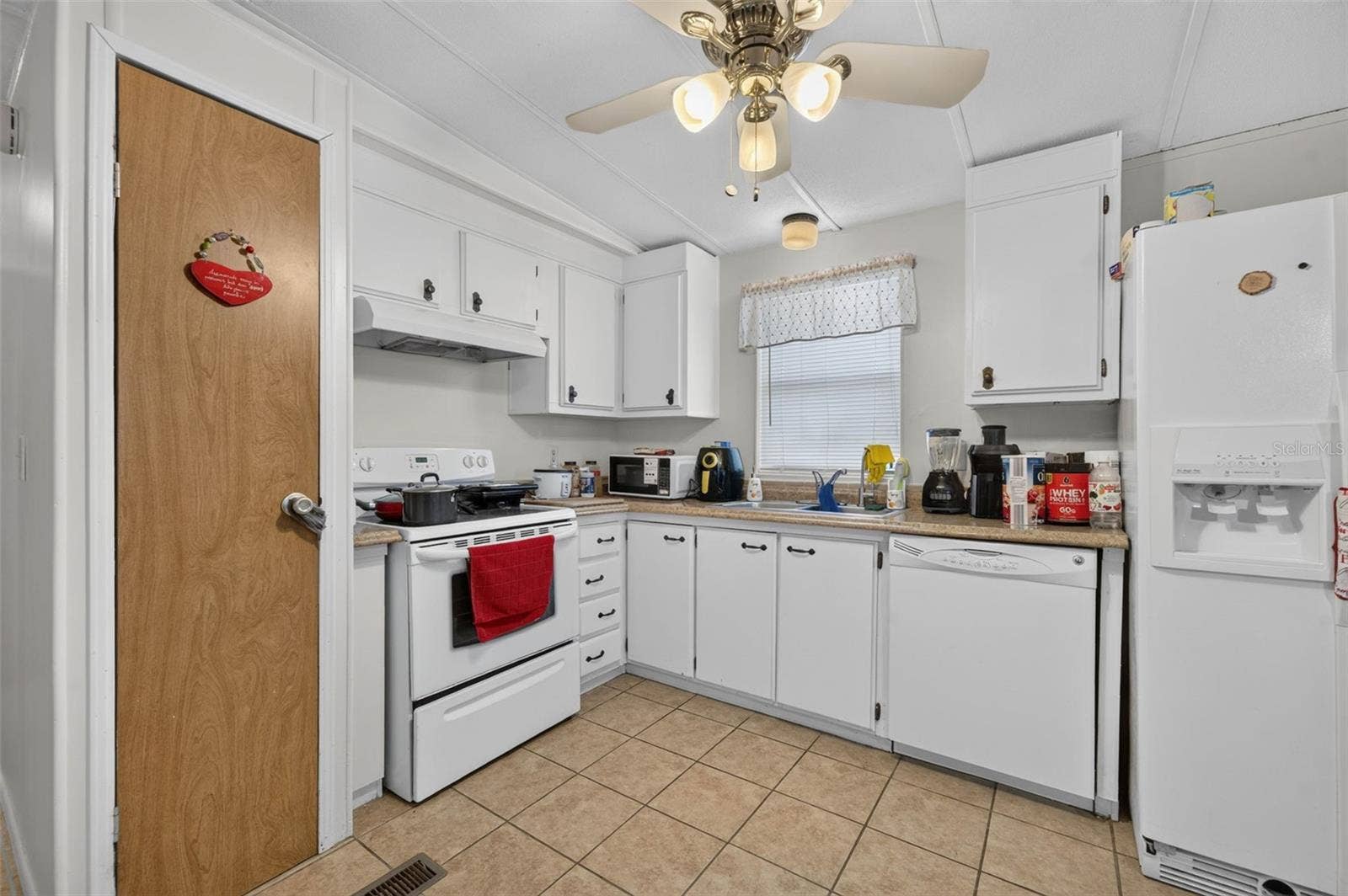 2055 S FLORAL AVENUE, #284, Bartow, FL 33830