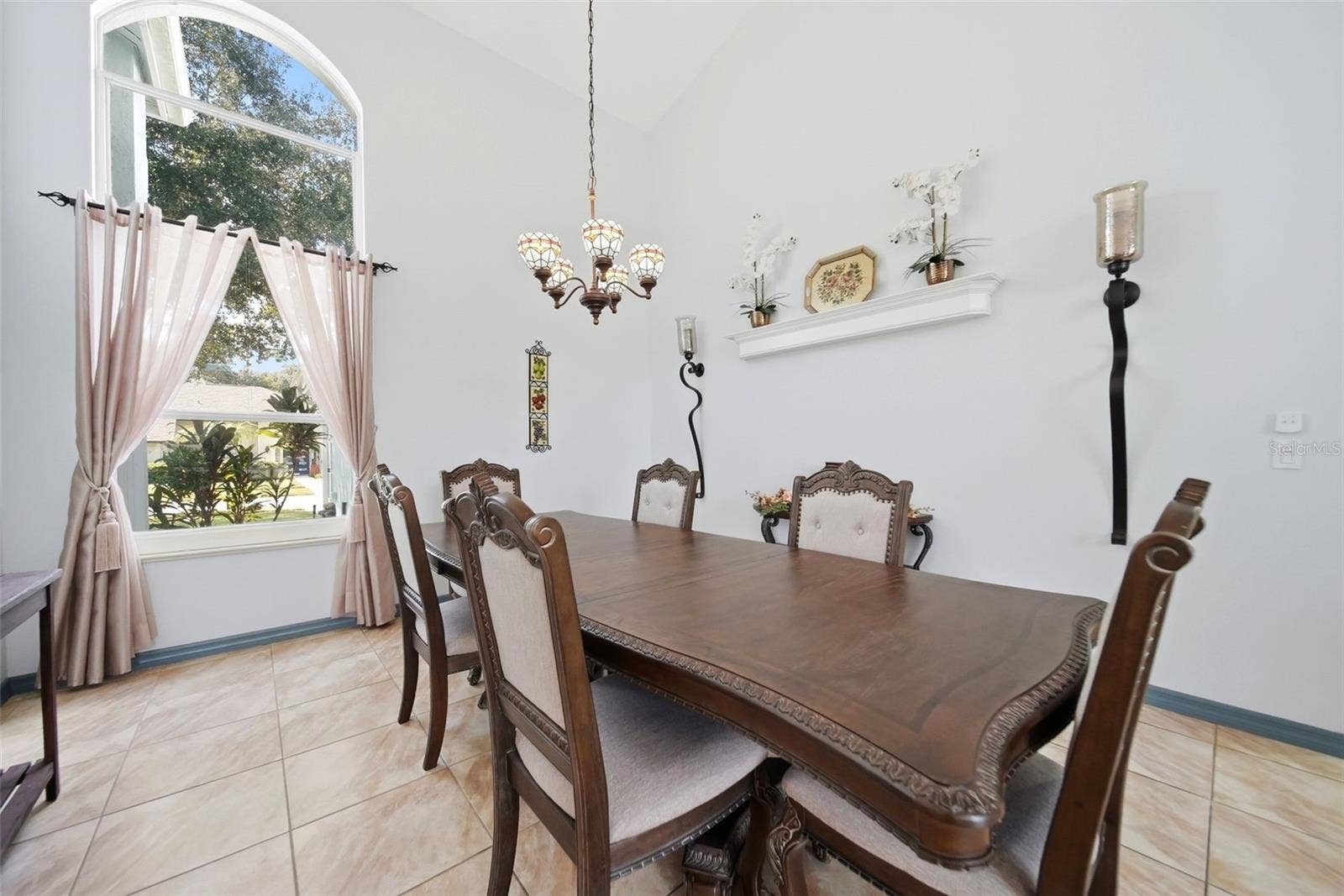 4901 SUDBURY COURT, Orlando, FL 32826 4901 SUDBURY COURT, Orlando, FL 32826