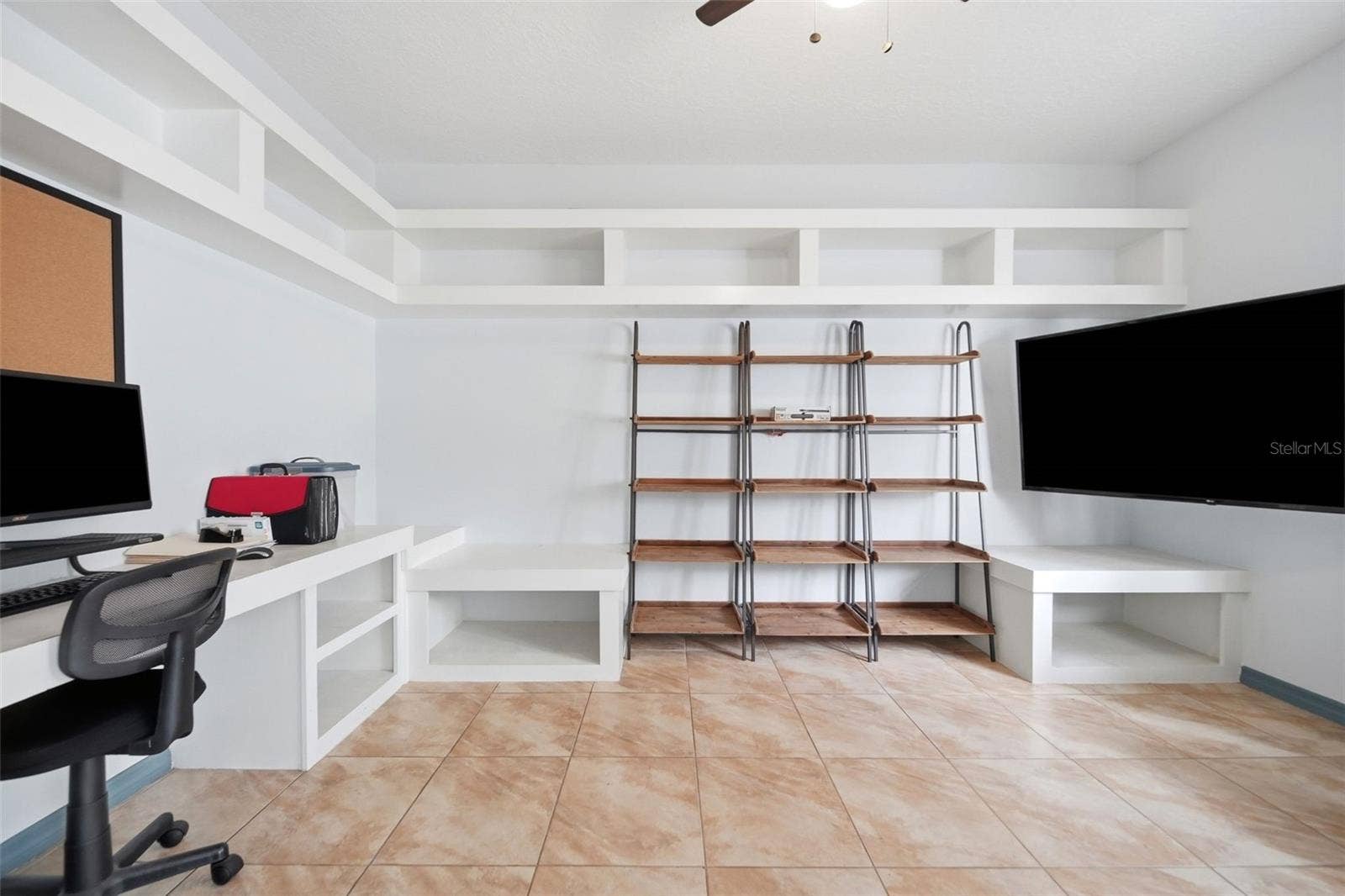 4901 SUDBURY COURT, Orlando, FL 32826 4901 SUDBURY COURT, Orlando, FL 32826