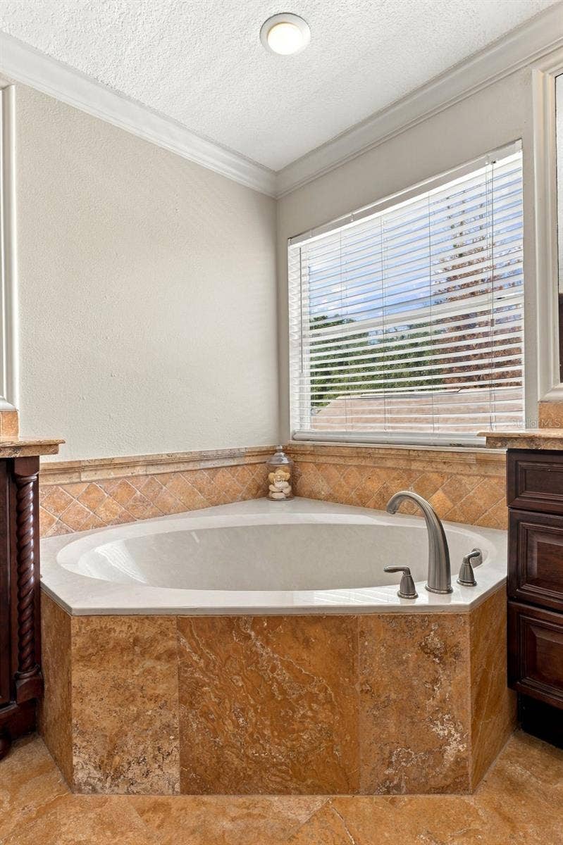 8426 DIAMOND COVE CIRCLE, Orlando, FL 32836 8426 DIAMOND COVE CIRCLE, Orlando, FL 32836