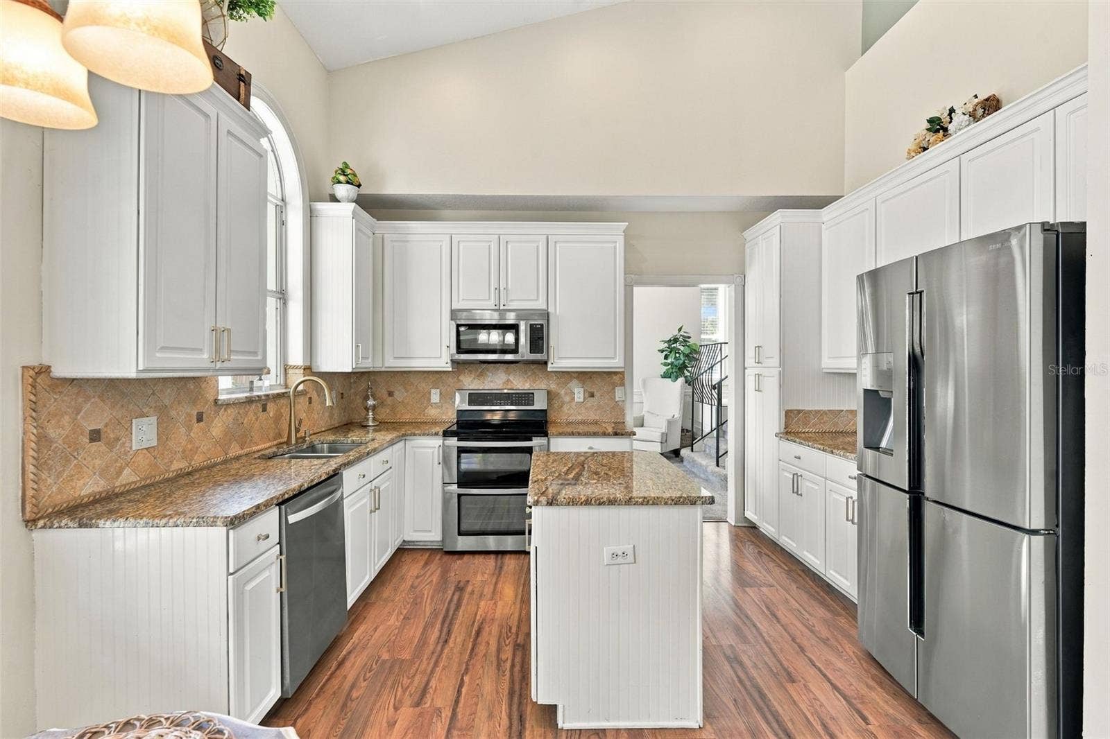 8426 DIAMOND COVE CIRCLE, Orlando, FL 32836 8426 DIAMOND COVE CIRCLE, Orlando, FL 32836