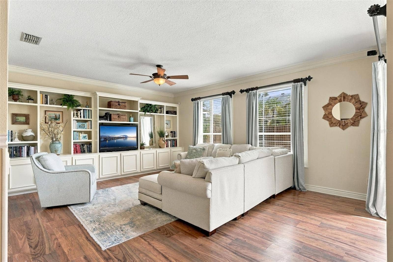 8426 DIAMOND COVE CIRCLE, Orlando, FL 32836 8426 DIAMOND COVE CIRCLE, Orlando, FL 32836