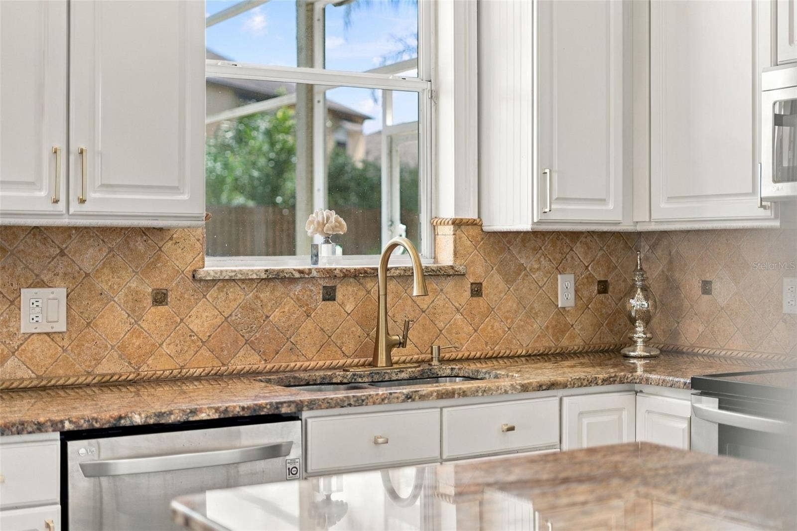 8426 DIAMOND COVE CIRCLE, Orlando, FL 32836 8426 DIAMOND COVE CIRCLE, Orlando, FL 32836