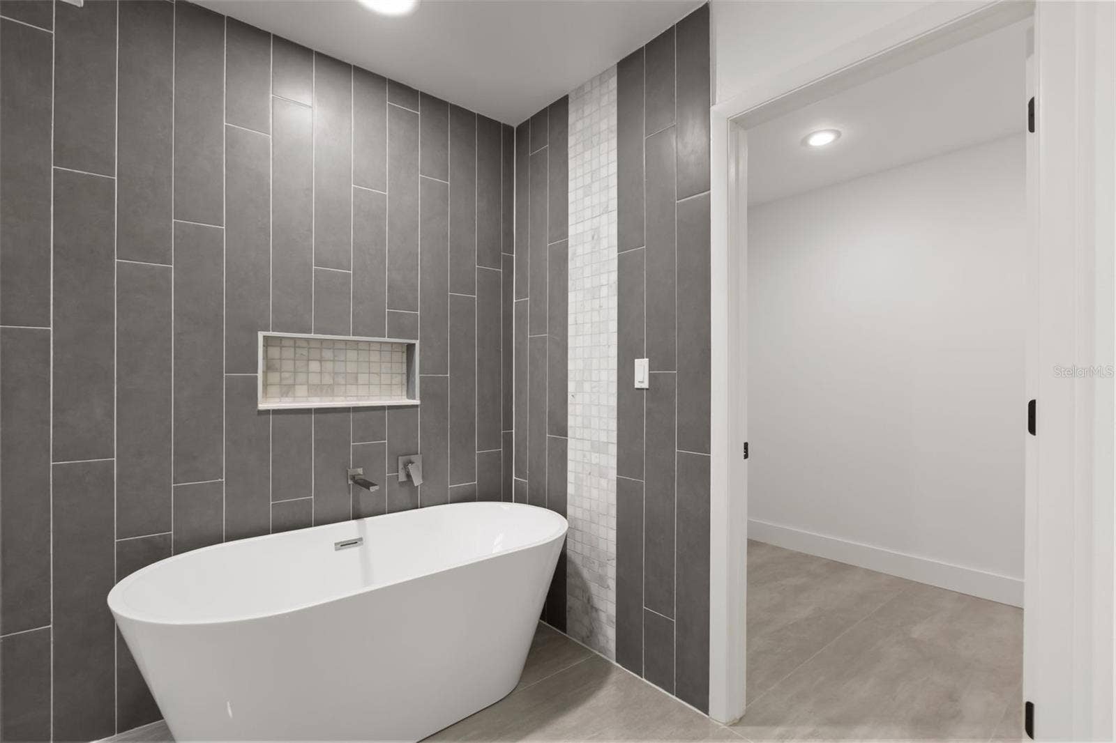 26 BACKSPIN LANE, Orlando, FL 32804