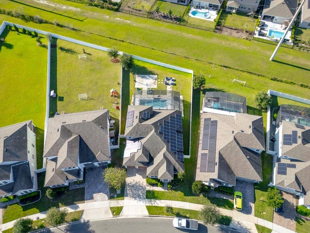 9560 LAUNCH POINT ROAD, Orlando, FL 32832