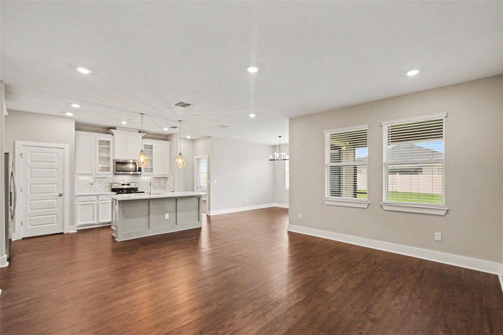 34356 EVERGREEN HILL COURT, Wesley Chapel, FL 33545