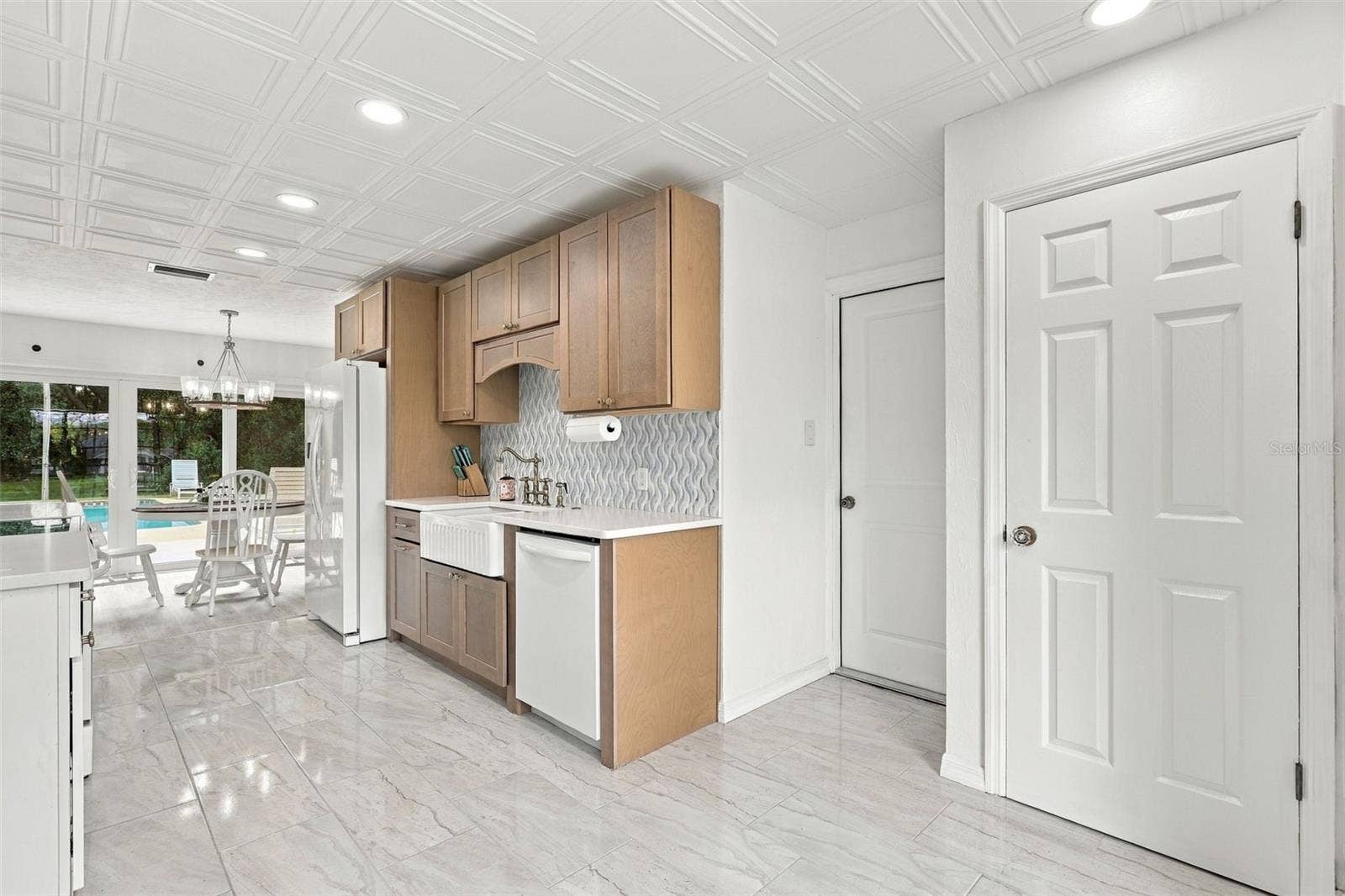 2460 E CROOKED LAKE CLUB BOULEVARD, Eustis, FL 32726 2460 E CROOKED LAKE CLUB BOULEVARD, Eustis, FL 32726