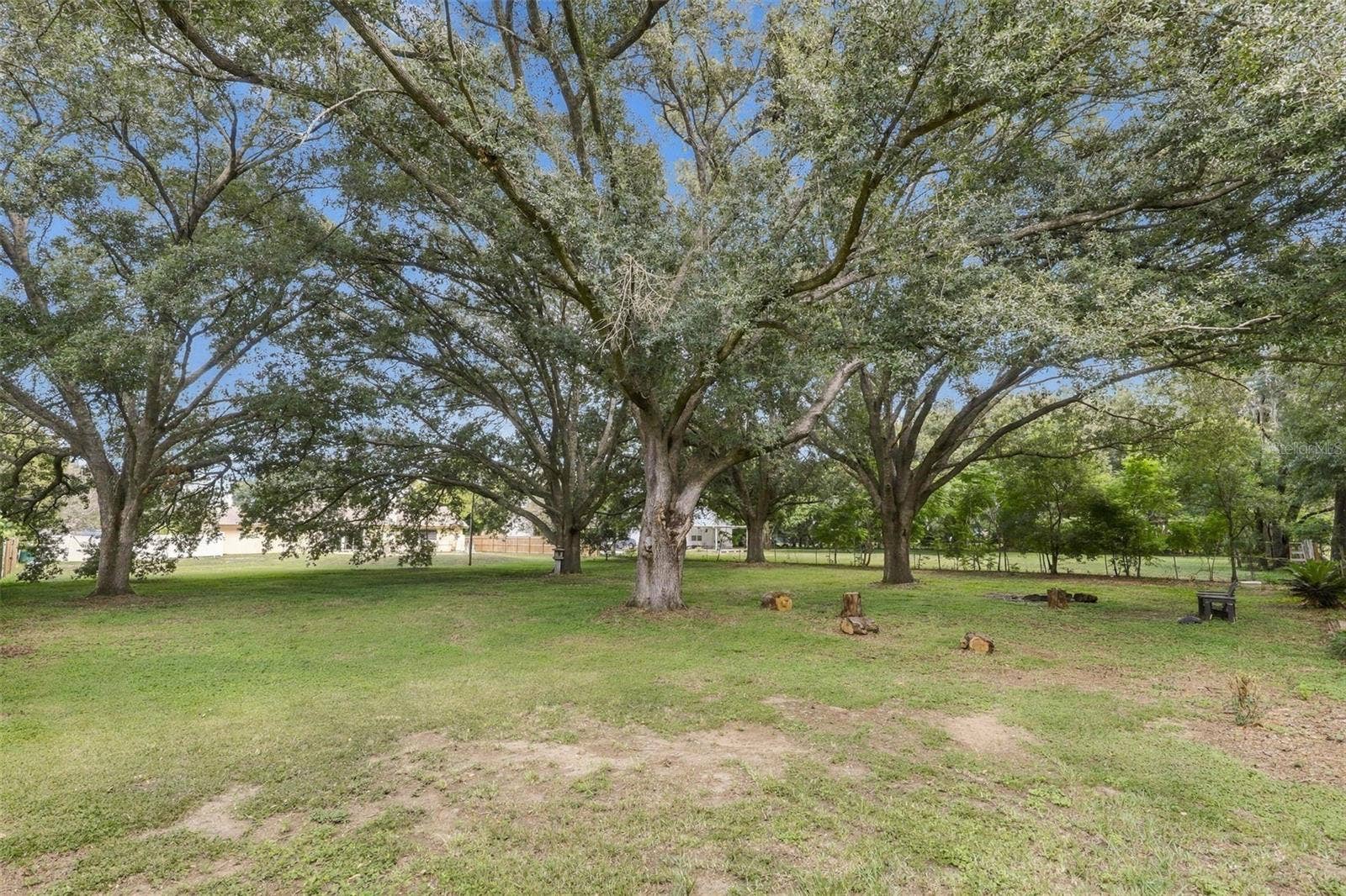 2460 E CROOKED LAKE CLUB BOULEVARD, Eustis, FL 32726 2460 E CROOKED LAKE CLUB BOULEVARD, Eustis, FL 32726