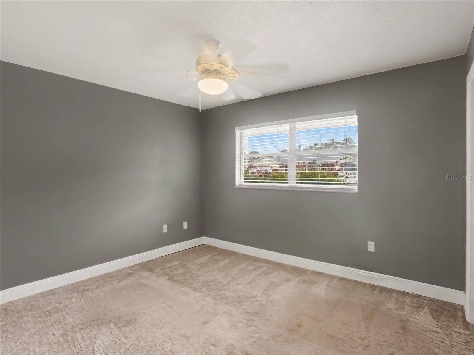 5111 DARDEN AVENUE, Belle Isle, FL 32812 5111 DARDEN AVENUE, Belle Isle, FL 32812