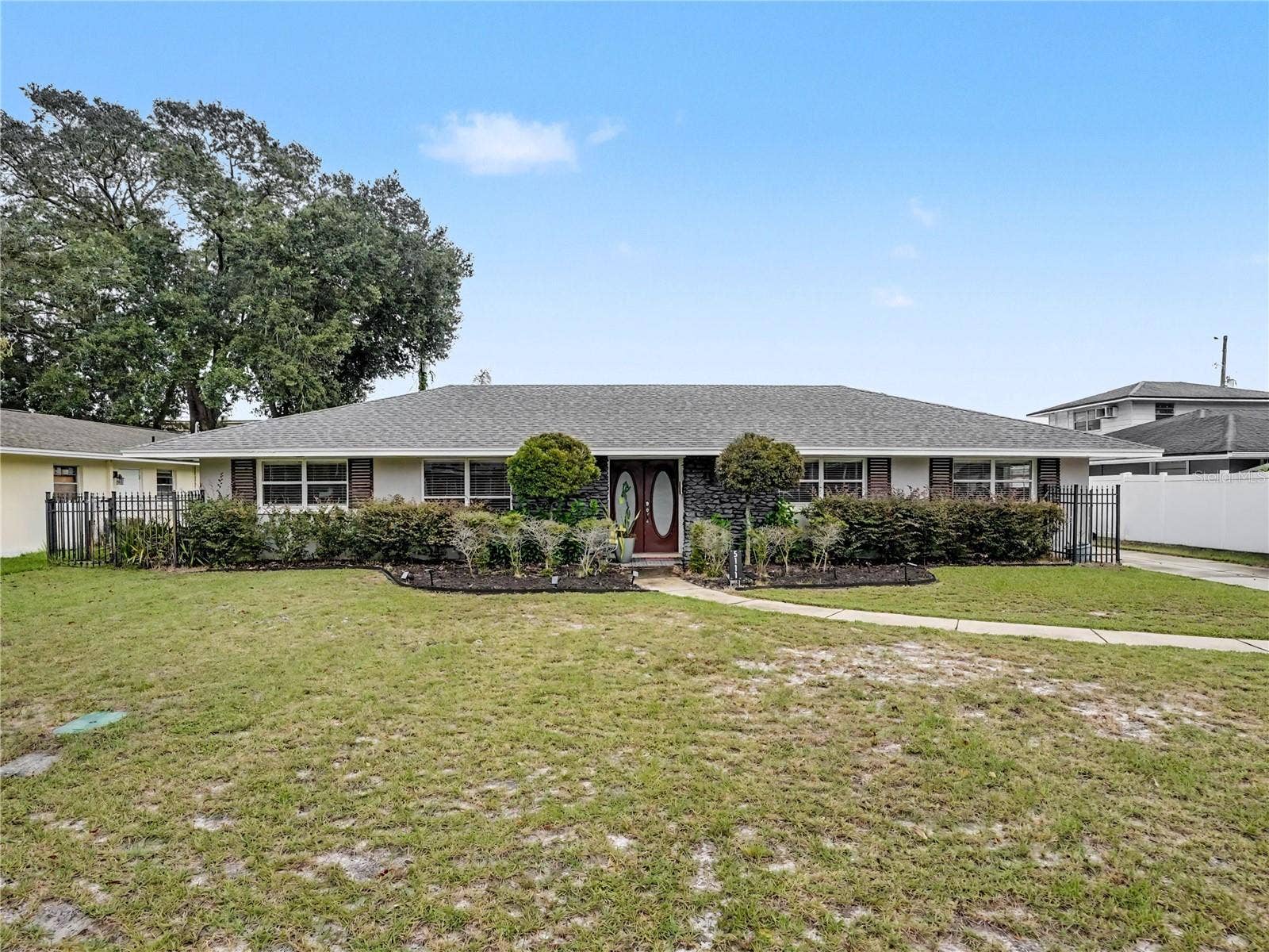 5111 DARDEN AVENUE, Belle Isle, FL 32812 5111 DARDEN AVENUE, Belle Isle, FL 32812