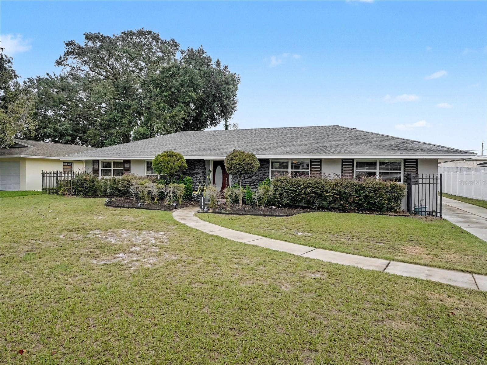 5111 DARDEN AVENUE, Belle Isle, FL 32812 5111 DARDEN AVENUE, Belle Isle, FL 32812