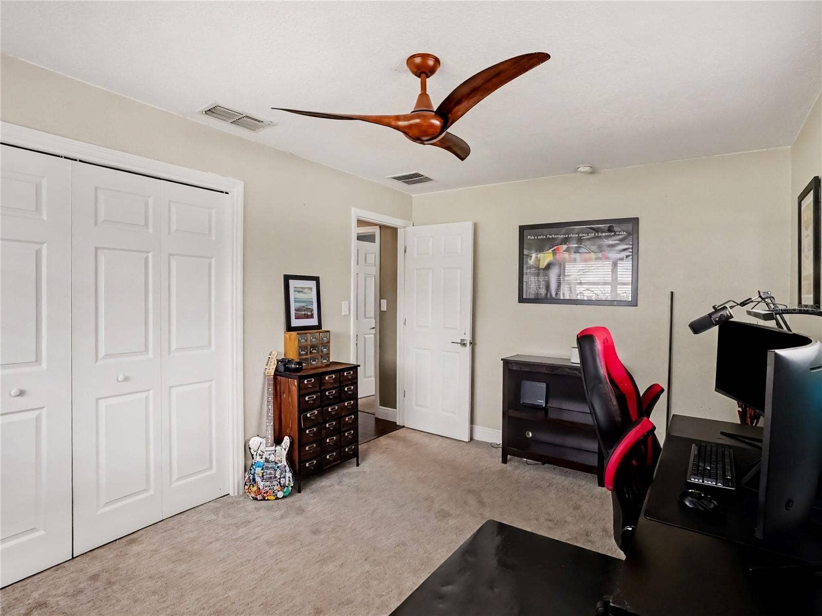 5111 DARDEN AVENUE, Belle Isle, FL 32812 5111 DARDEN AVENUE, Belle Isle, FL 32812