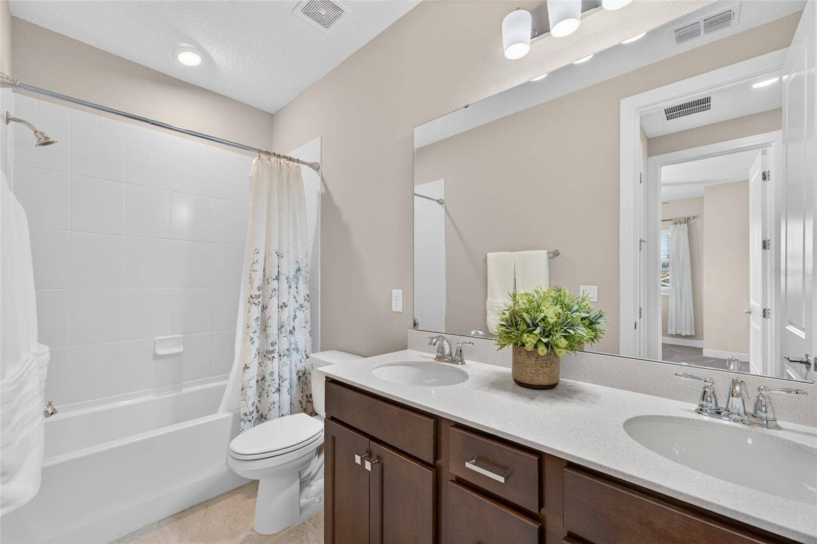 15345 WILLOW RIDGE DRIVE, Montverde, FL 34756 15345 WILLOW RIDGE DRIVE, Montverde, FL 34756