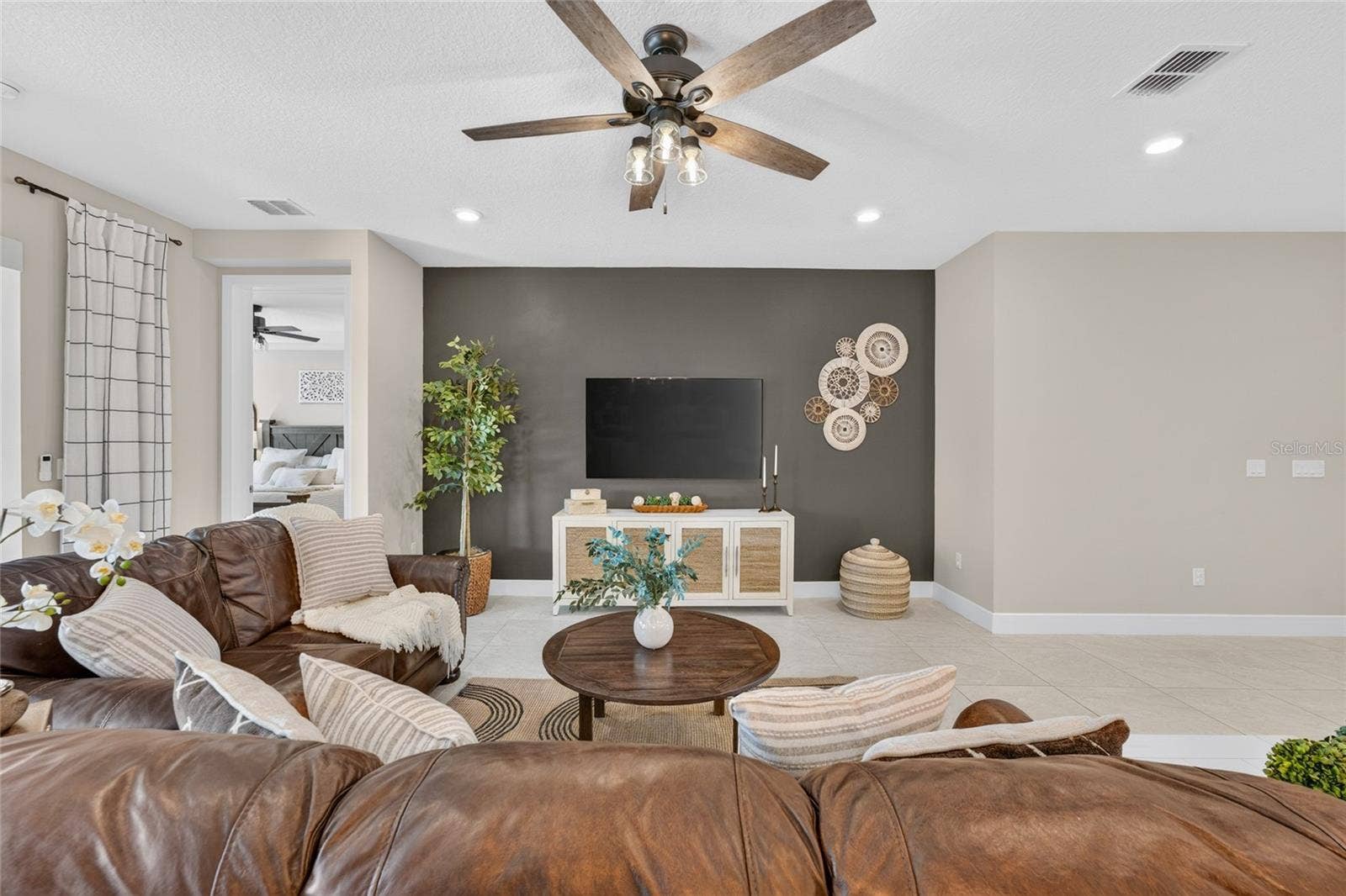 15345 WILLOW RIDGE DRIVE, Montverde, FL 34756 15345 WILLOW RIDGE DRIVE, Montverde, FL 34756