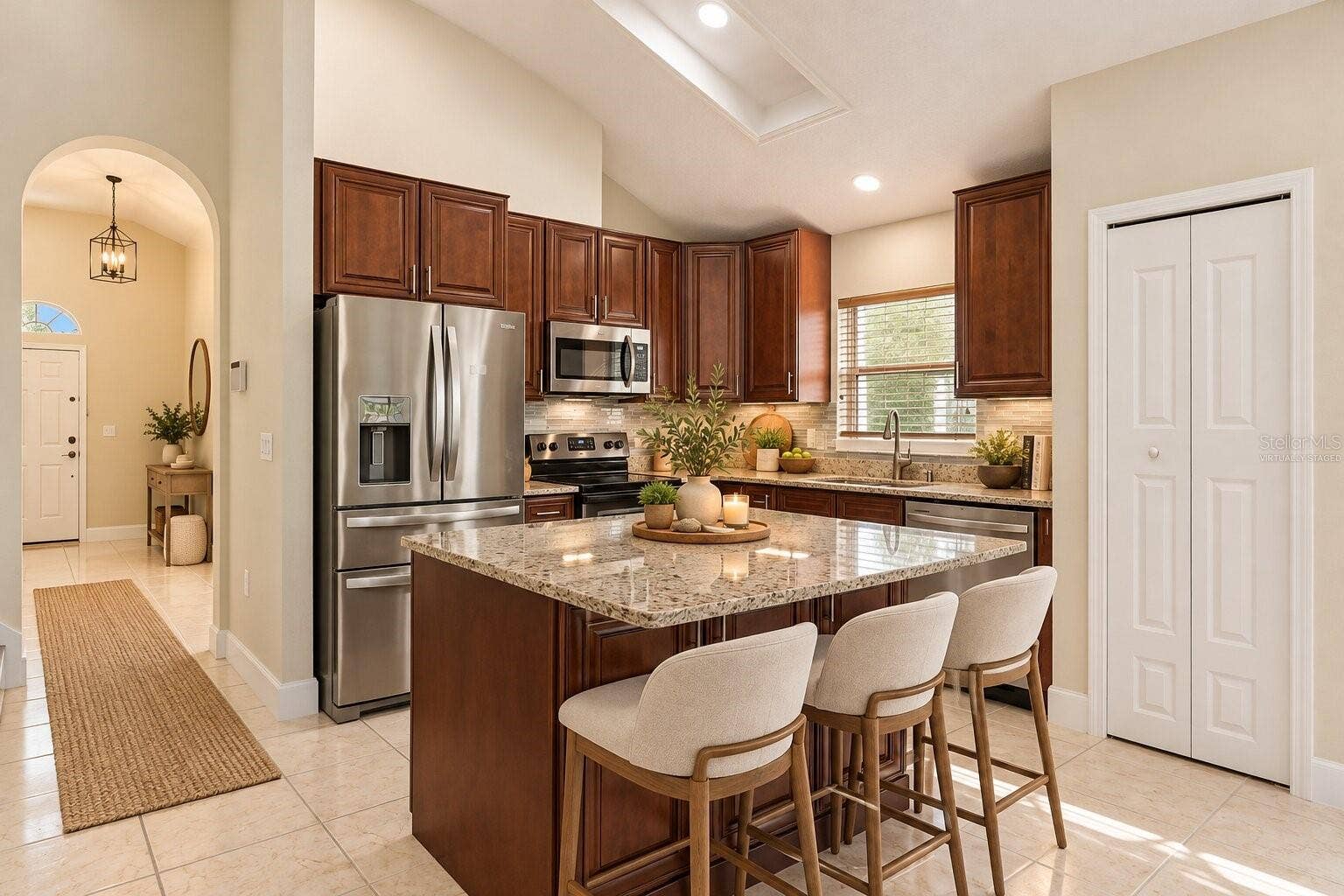 4207 ANDOVER CAY BOULEVARD, Orlando, FL 32825 Virtually Staged