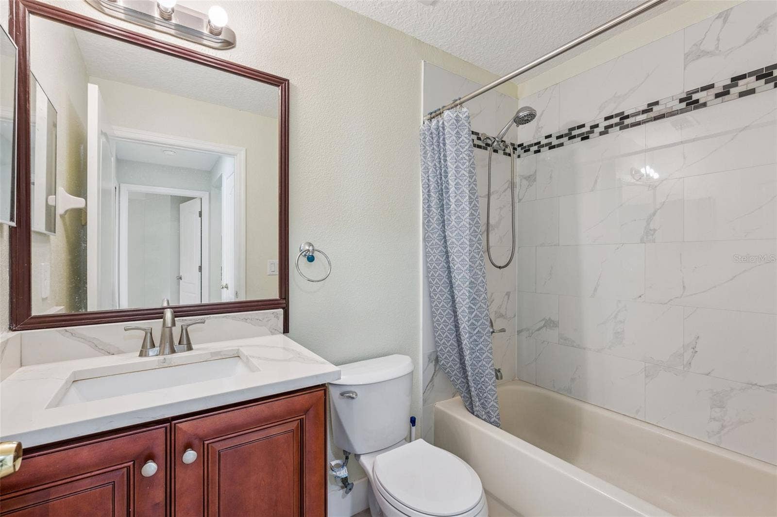 4207 ANDOVER CAY BOULEVARD, Orlando, FL 32825 4207 ANDOVER CAY BOULEVARD, Orlando, FL 32825