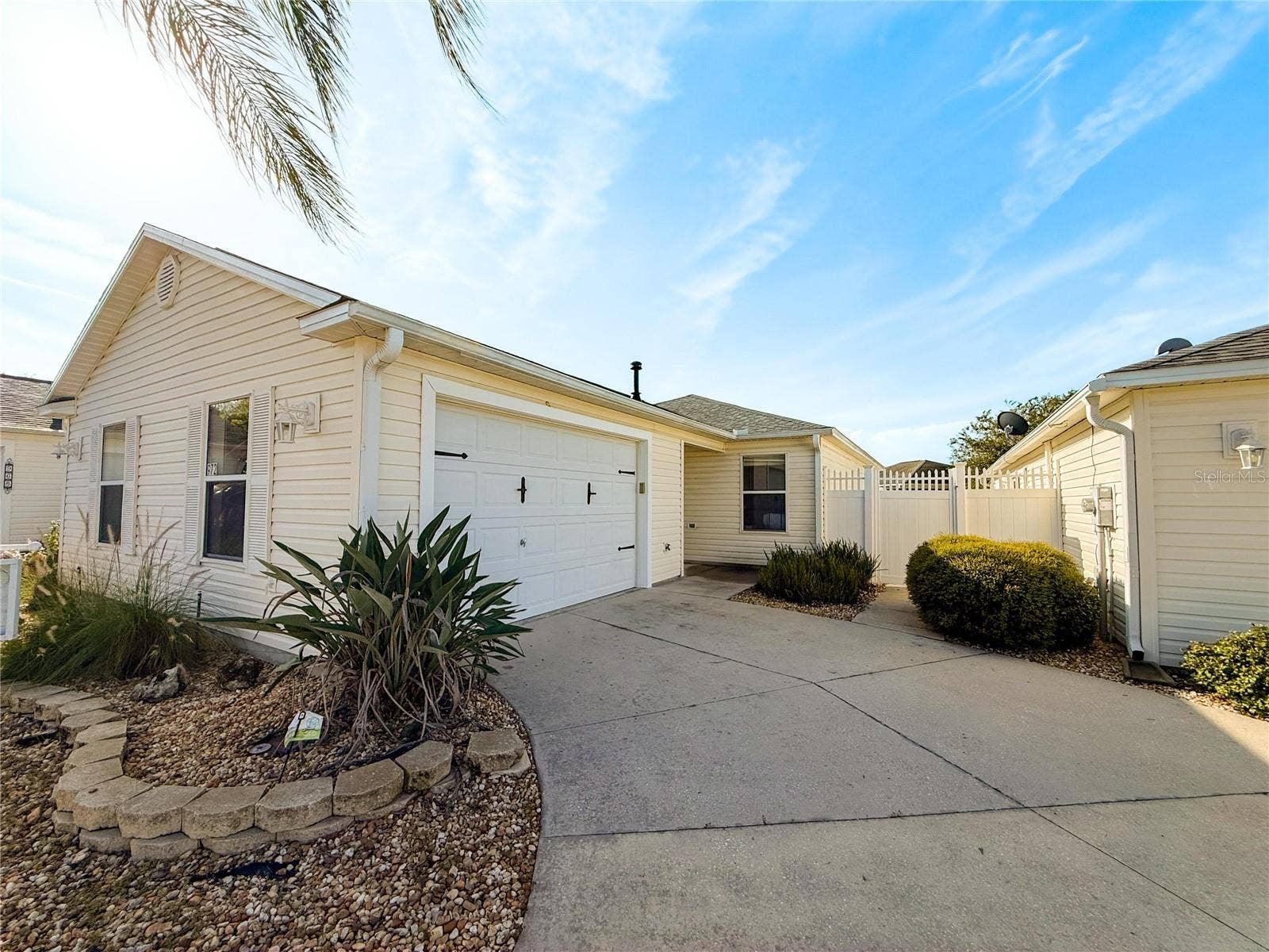 972 ROCKVILLE PLACE, The Villages, FL 32162 972 ROCKVILLE PLACE, The Villages, FL 32162