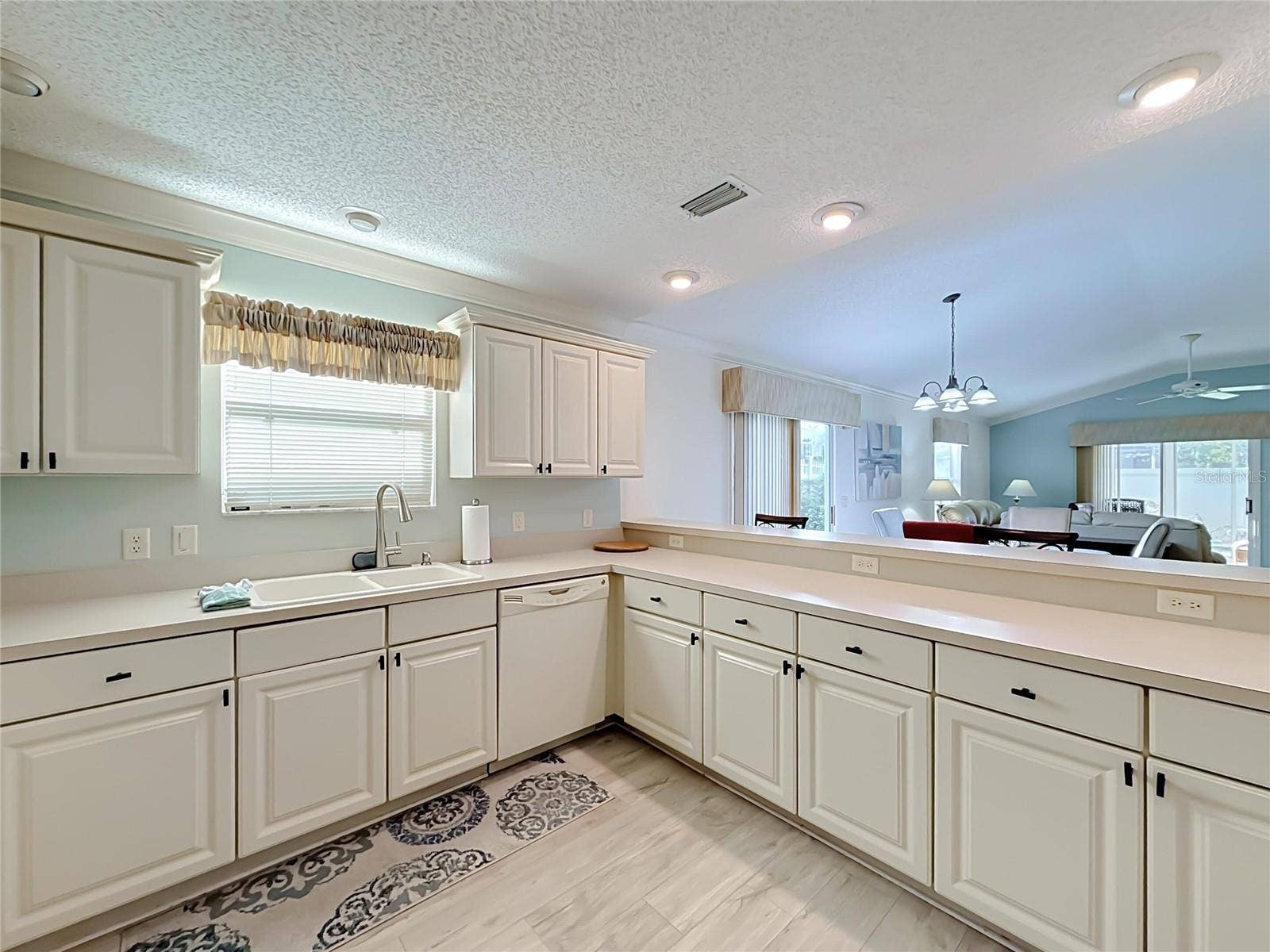 972 ROCKVILLE PLACE, The Villages, FL 32162 972 ROCKVILLE PLACE, The Villages, FL 32162
