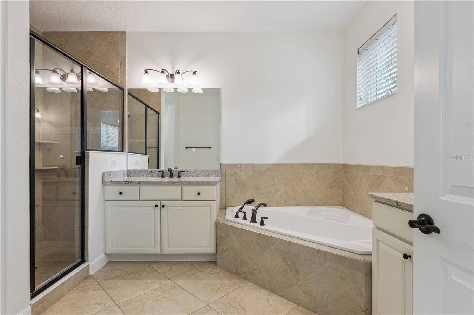 1886 PIEDMONT PLACE, Lake Mary, FL 32746 1886 PIEDMONT PLACE, Lake Mary, FL 32746