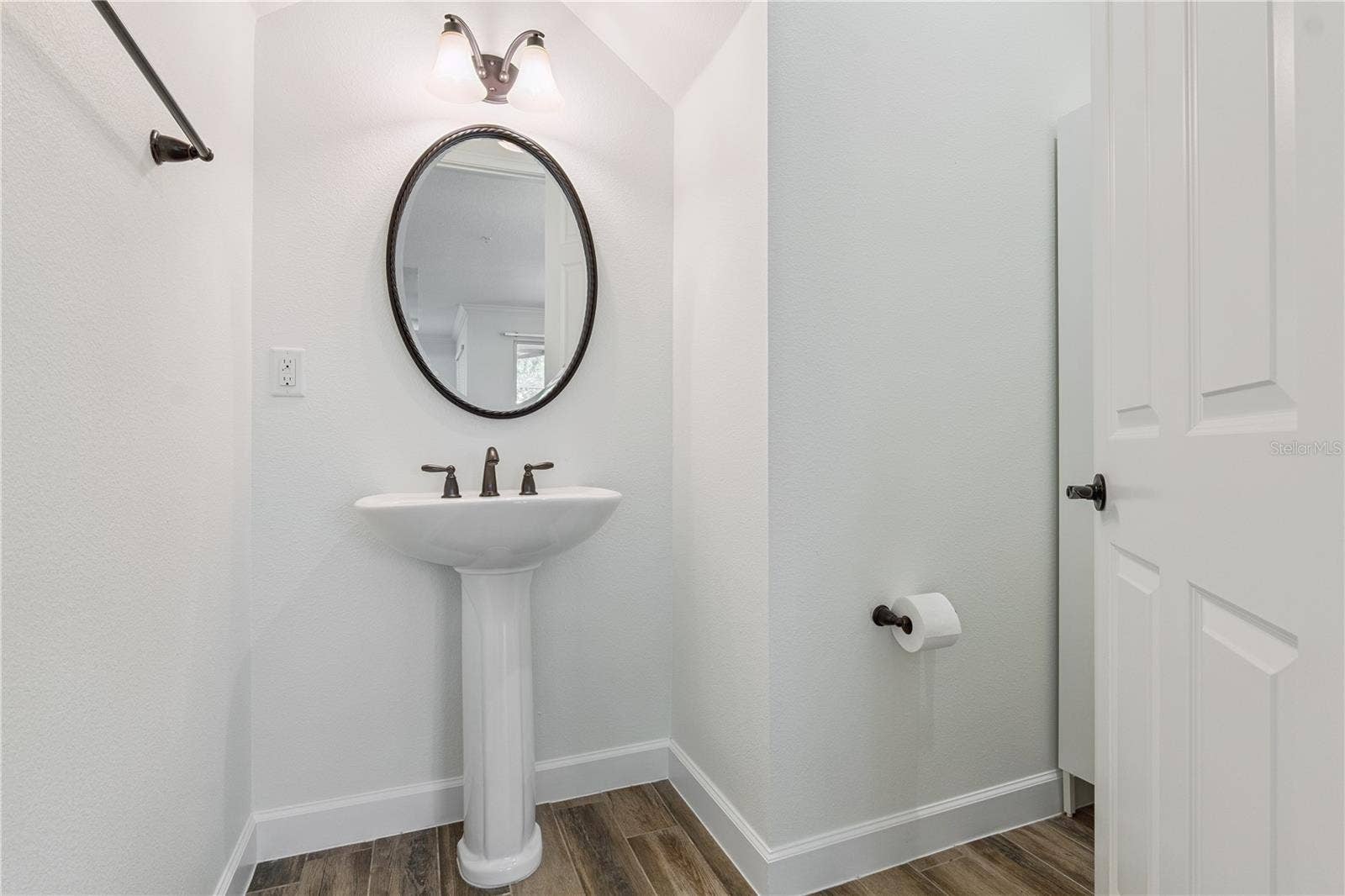 1886 PIEDMONT PLACE, Lake Mary, FL 32746 1886 PIEDMONT PLACE, Lake Mary, FL 32746